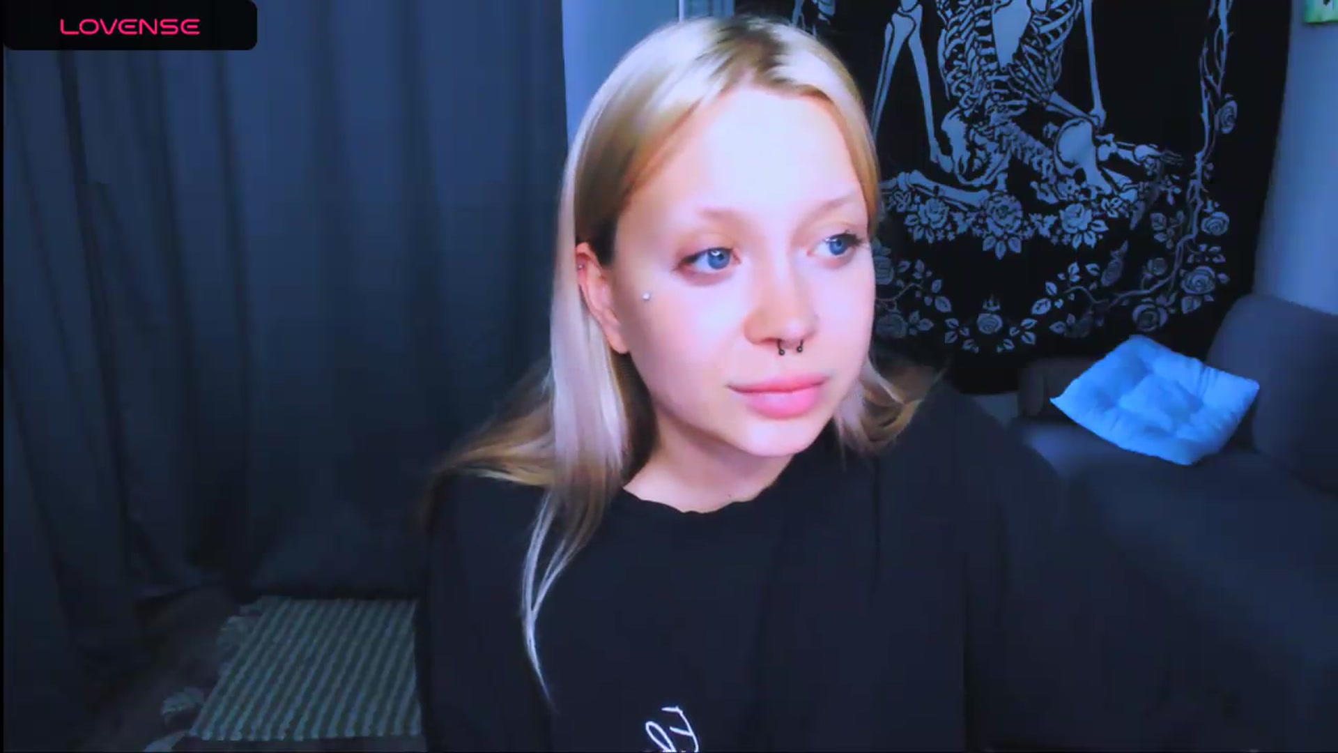 Gallery image thumbnail from MonaLauu's myfreecams stream on, 05/29/2026, 14:52 image 2 of 20