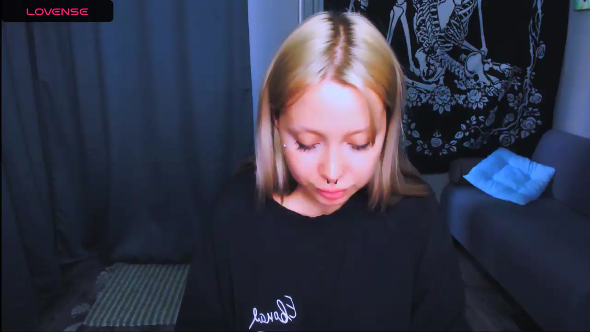 Gallery image thumbnail from MonaLauu's myfreecams stream on, 05/29/2026, 14:52 image 7 of 20