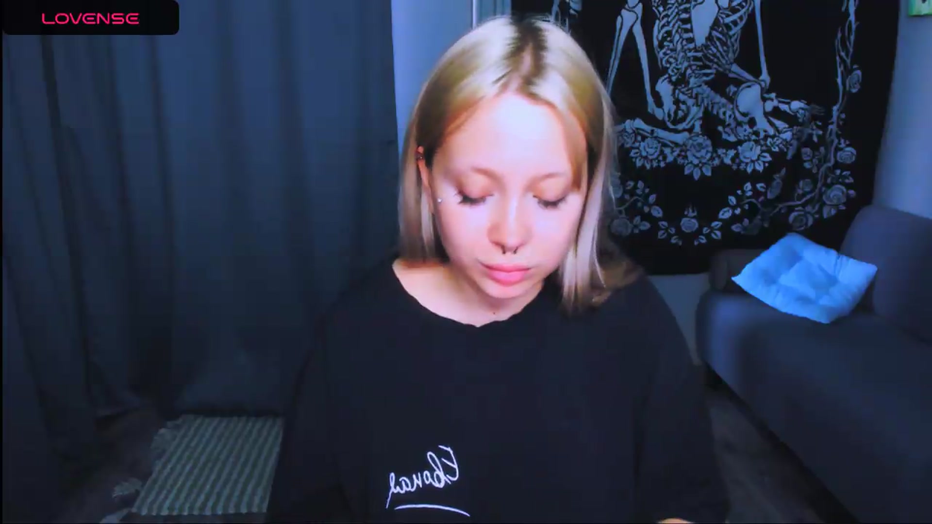 Gallery image thumbnail from MonaLauu's myfreecams stream on, 05/29/2026, 14:52 image 5 of 20