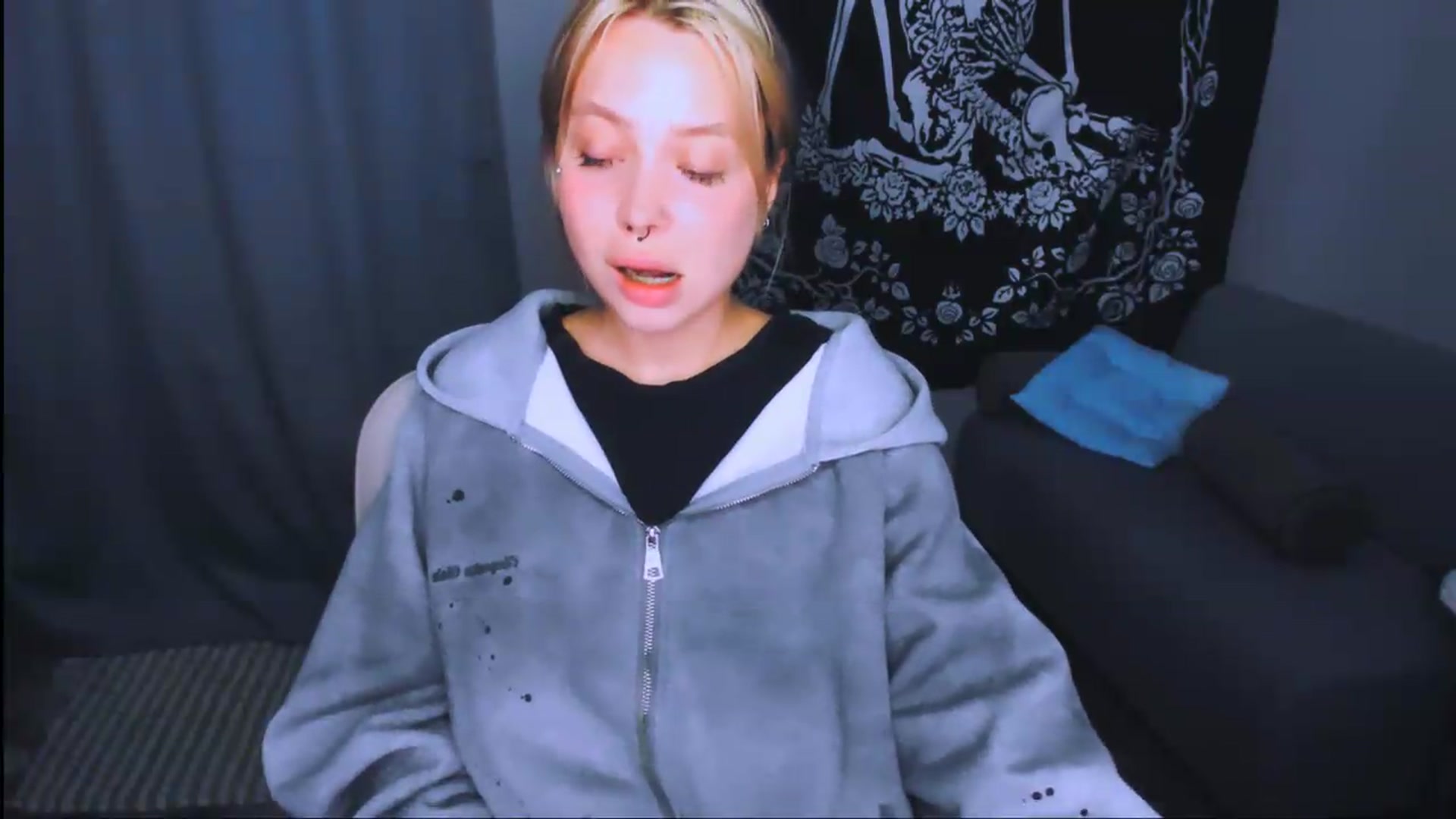 Gallery image thumbnail from MonaLauu's myfreecams stream on, 05/30/2026, 17:06 image 18 of 20