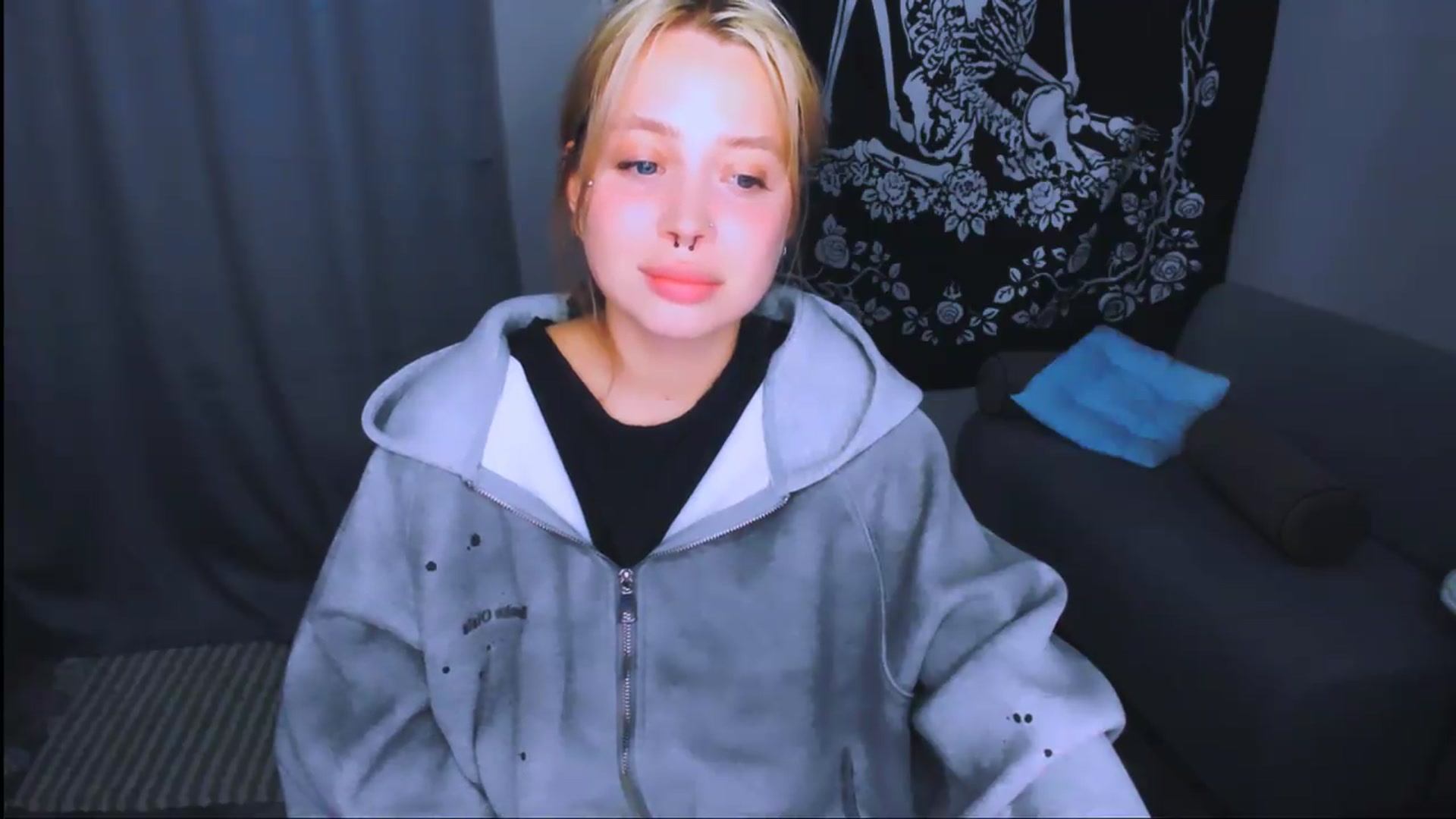 Gallery image thumbnail from MonaLauu's myfreecams stream on, 05/30/2026, 17:06 image 4 of 20