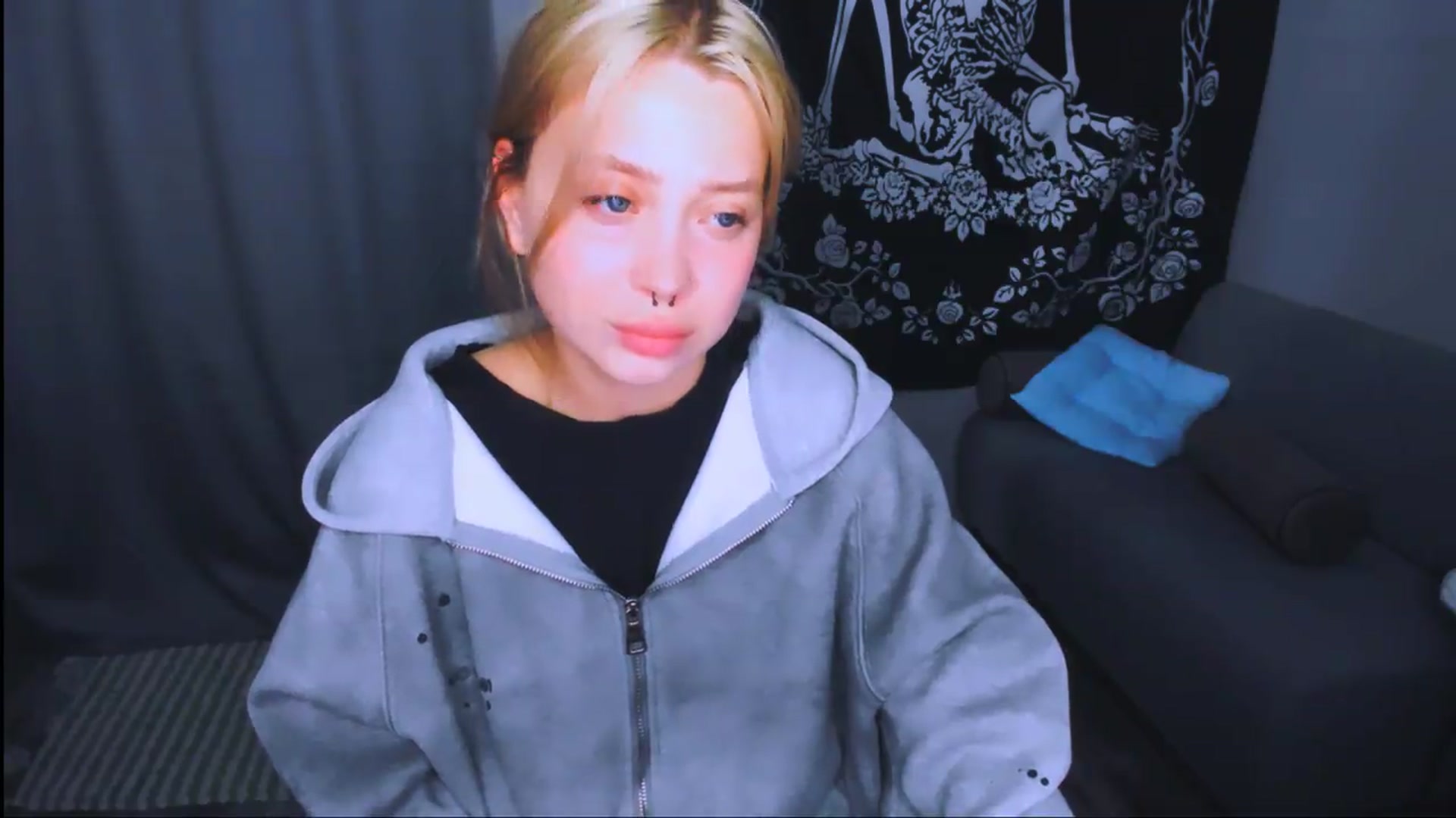 Gallery image thumbnail from MonaLauu's myfreecams stream on, 05/30/2026, 17:06 image 8 of 20