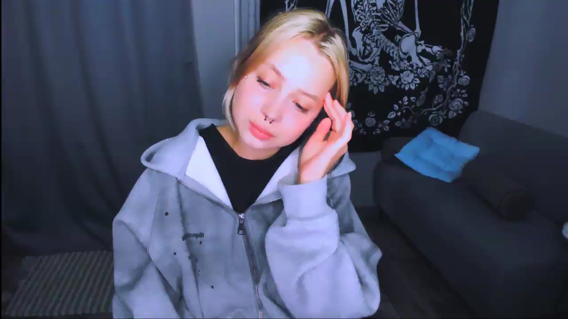 Gallery image thumbnail from MonaLauu's myfreecams stream on, 05/30/2026, 17:06 image 1 of 20