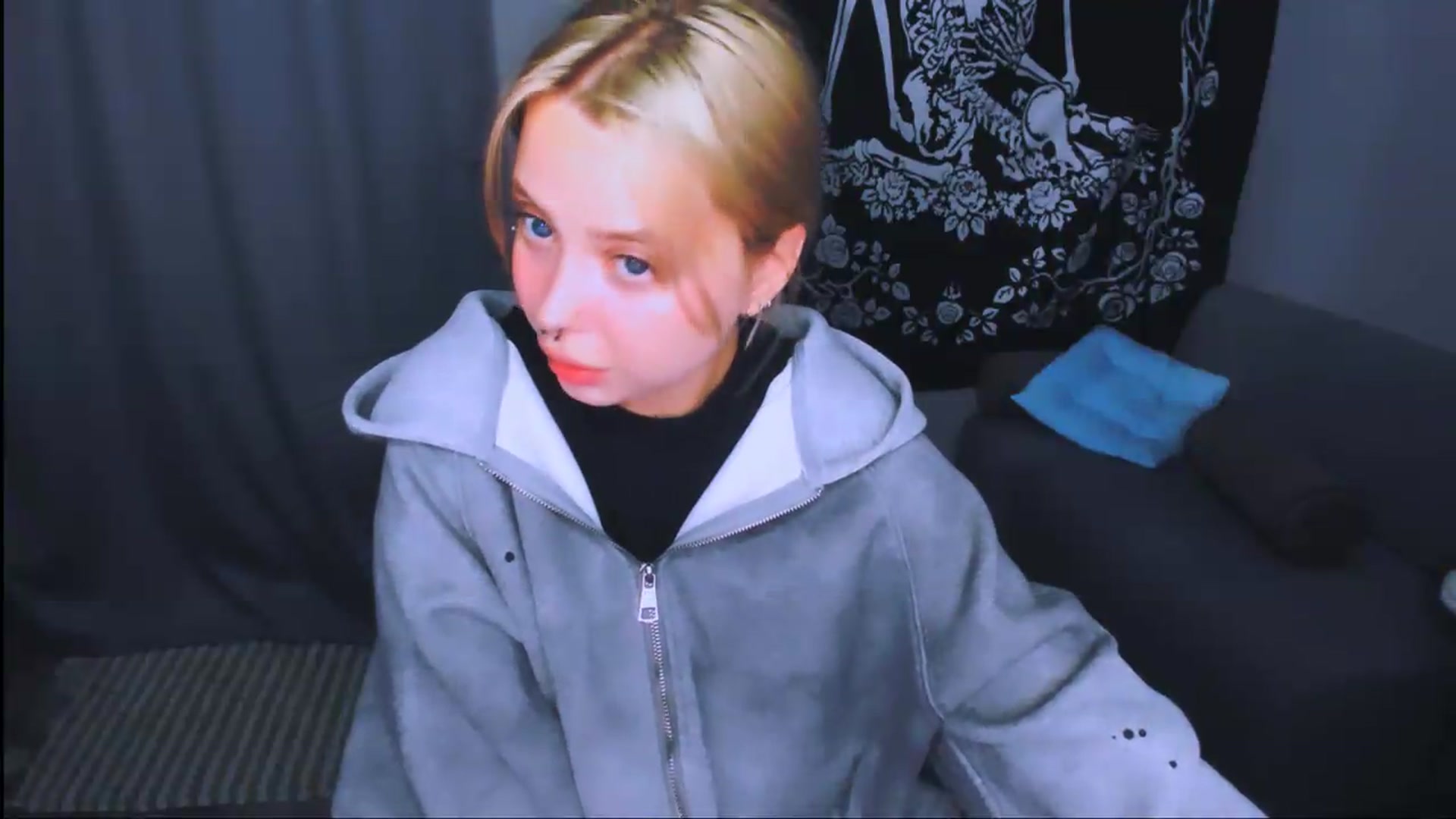 Gallery image thumbnail from MonaLauu's myfreecams stream on, 05/30/2026, 17:06 image 7 of 20