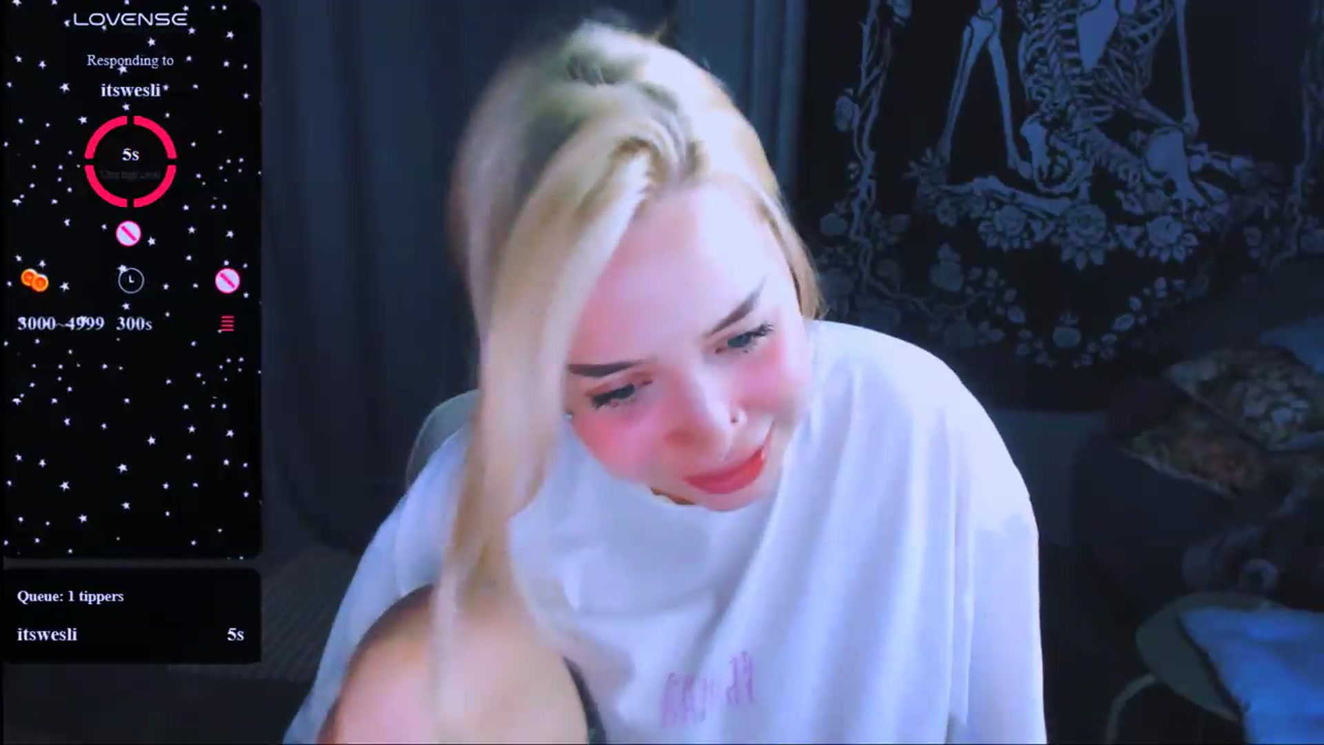 Gallery image thumbnail from MonaLauu's myfreecams stream on, 07/05/2026, 19:31 image 15 of 20