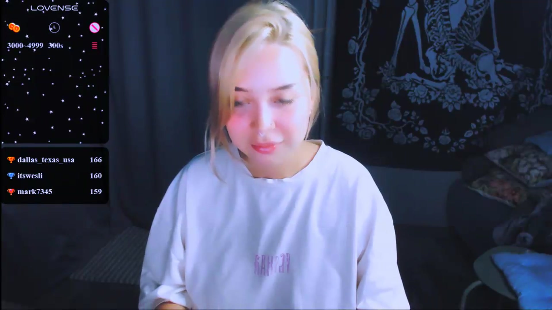 Gallery image thumbnail from MonaLauu's myfreecams stream on, 07/05/2026, 19:31 image 17 of 20