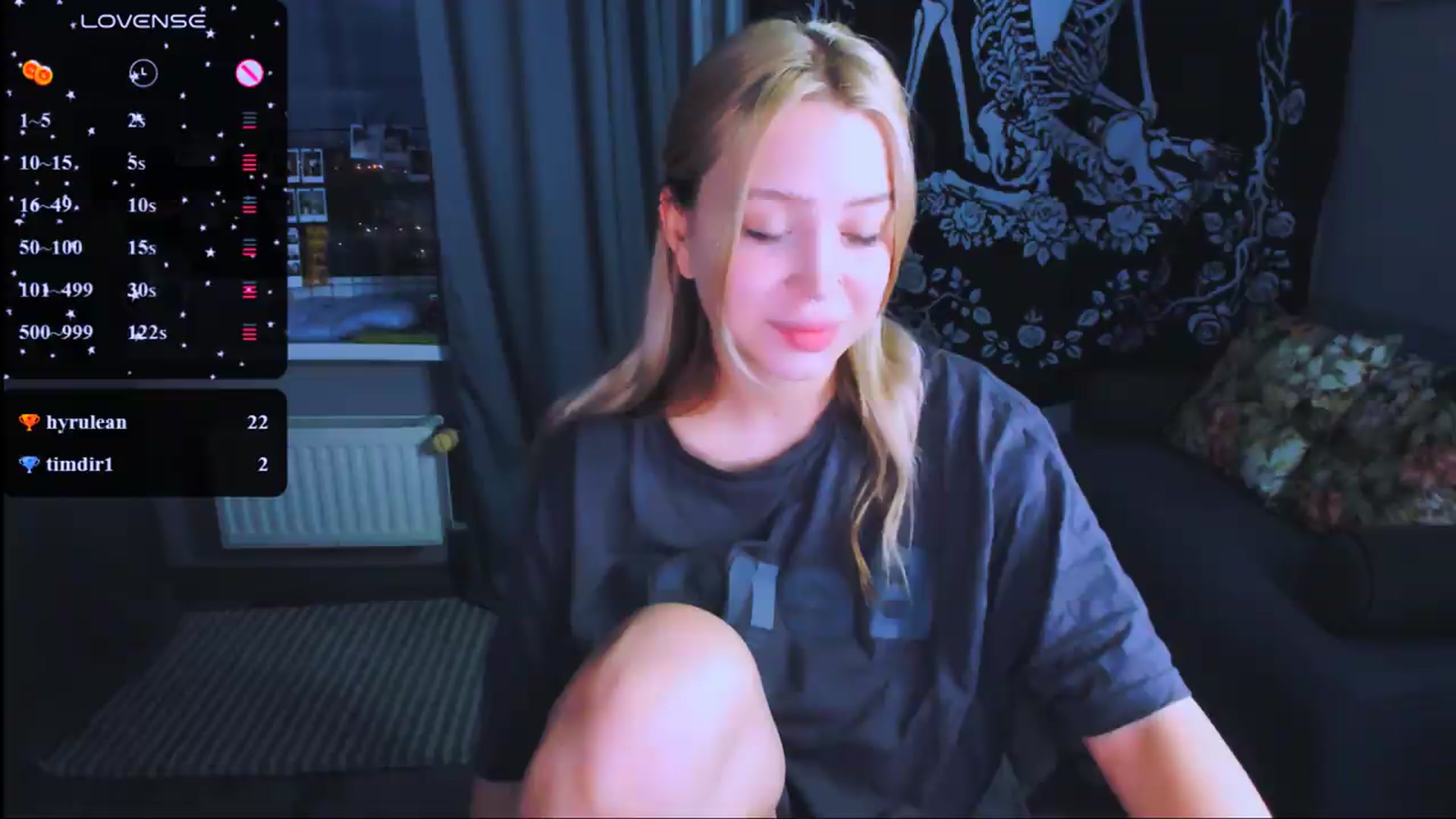 Gallery image thumbnail from MonaLauu's myfreecams stream on, 07/08/2026, 20:02 image 18 of 20