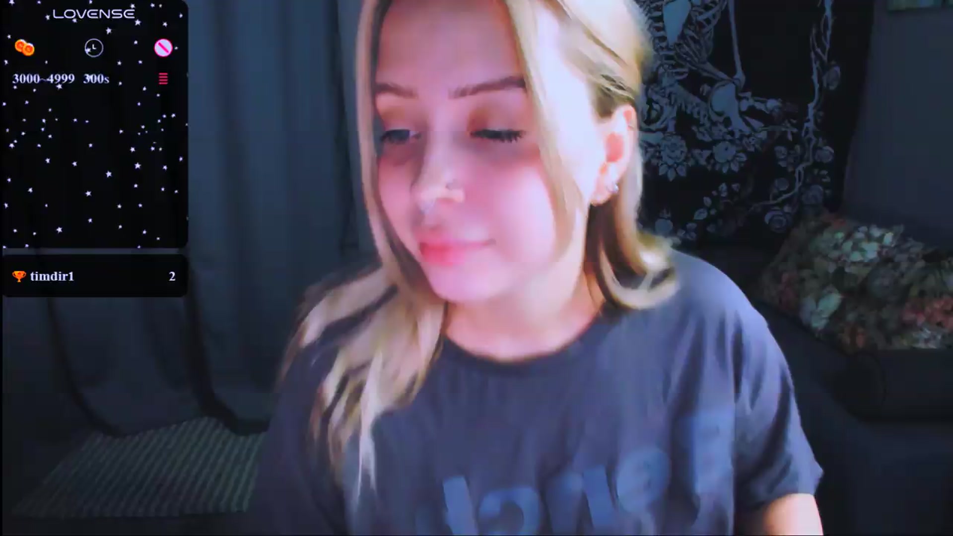 Gallery image thumbnail from MonaLauu's myfreecams stream on, 07/08/2026, 20:02 image 12 of 20
