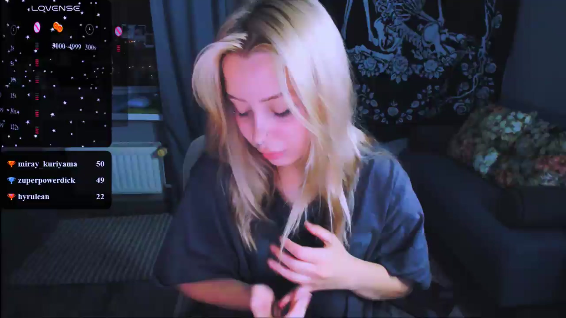 Gallery image thumbnail from MonaLauu's myfreecams stream on, 07/08/2026, 21:35 image 18 of 20