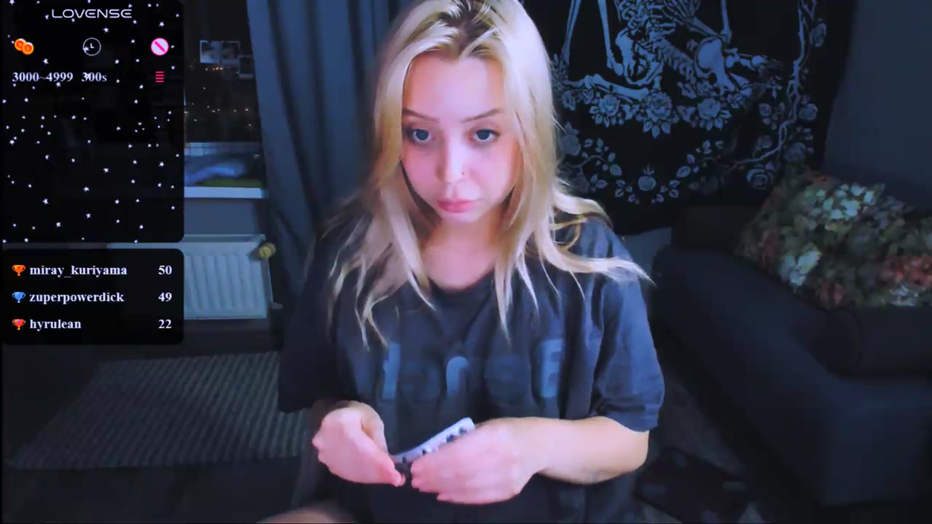 Gallery image thumbnail from MonaLauu's myfreecams stream on, 07/08/2026, 21:53 image 5 of 20