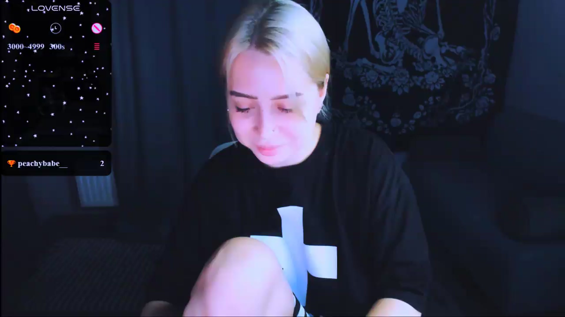Gallery image thumbnail from MonaLauu's myfreecams stream on, 07/11/2026, 22:22 image 3 of 20