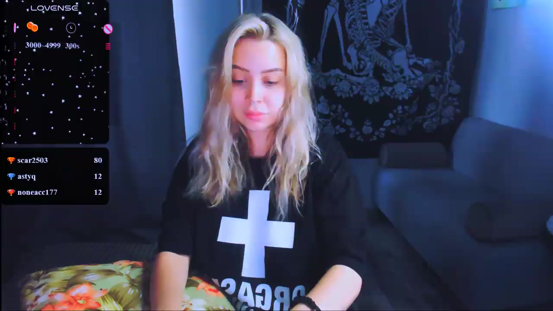 Gallery image thumbnail from MonaLauu's myfreecams stream on, 07/12/2026, 03:02 image 11 of 20