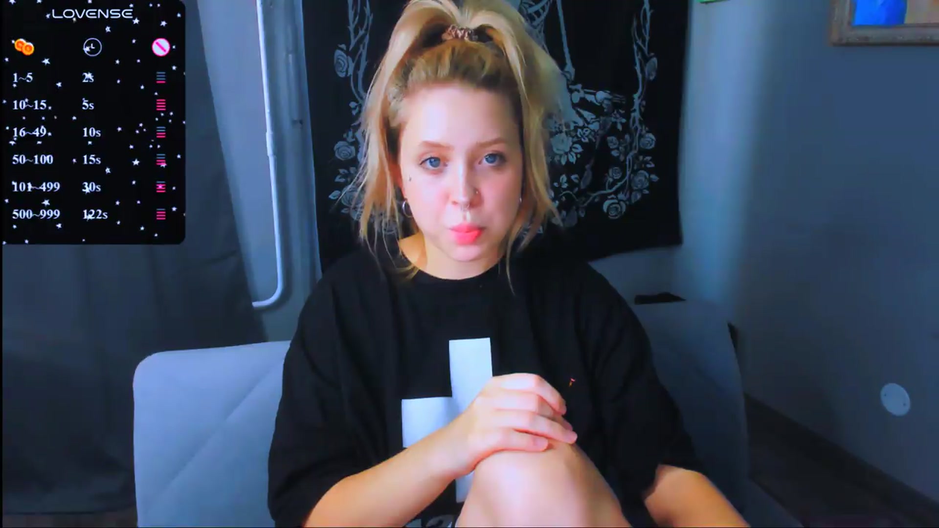 Gallery image thumbnail from MonaLauu's myfreecams stream on, 08/07/2026, 11:34 image 3 of 20