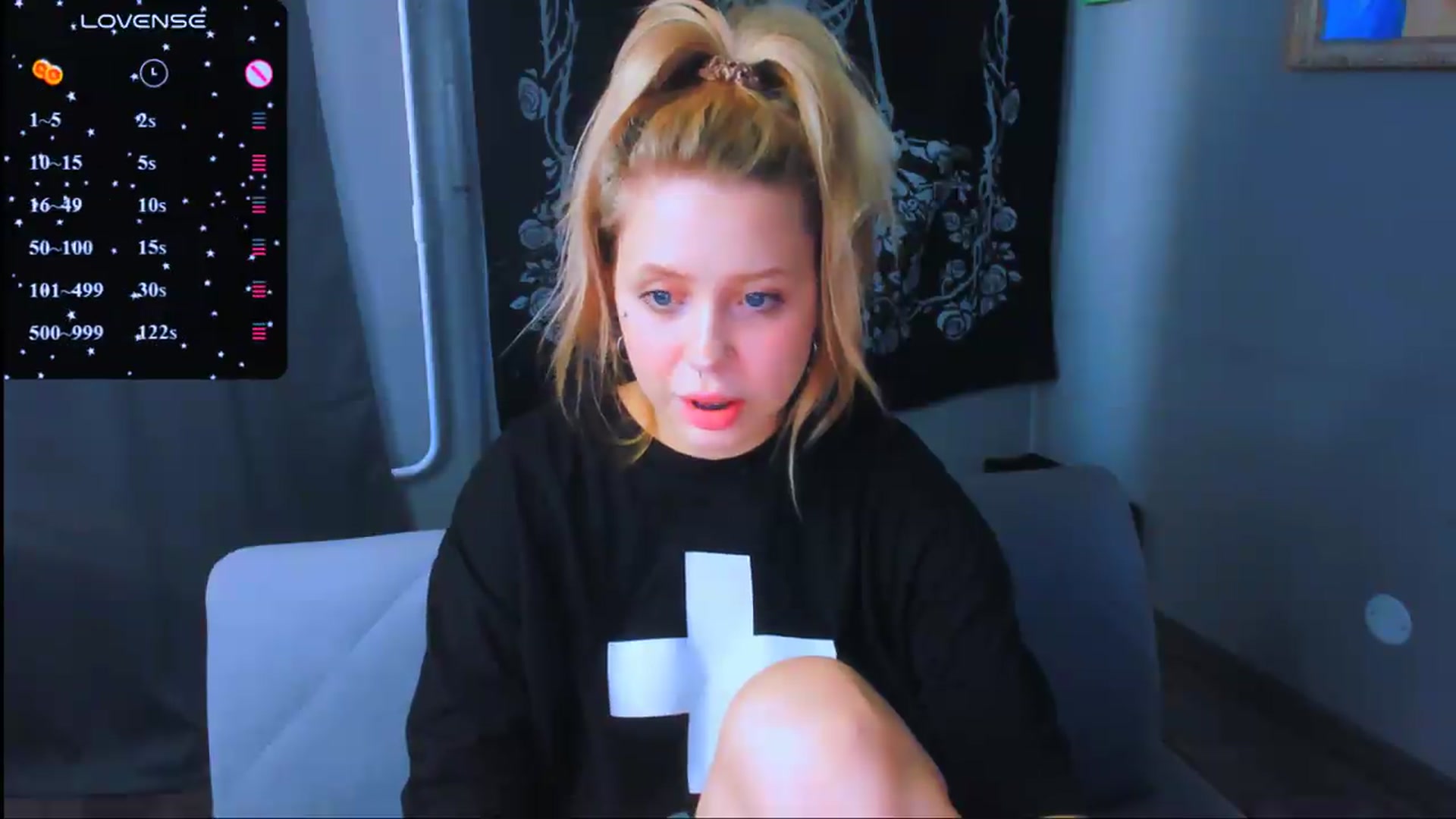 Gallery image thumbnail from MonaLauu's myfreecams stream on, 08/07/2026, 11:34 image 6 of 20