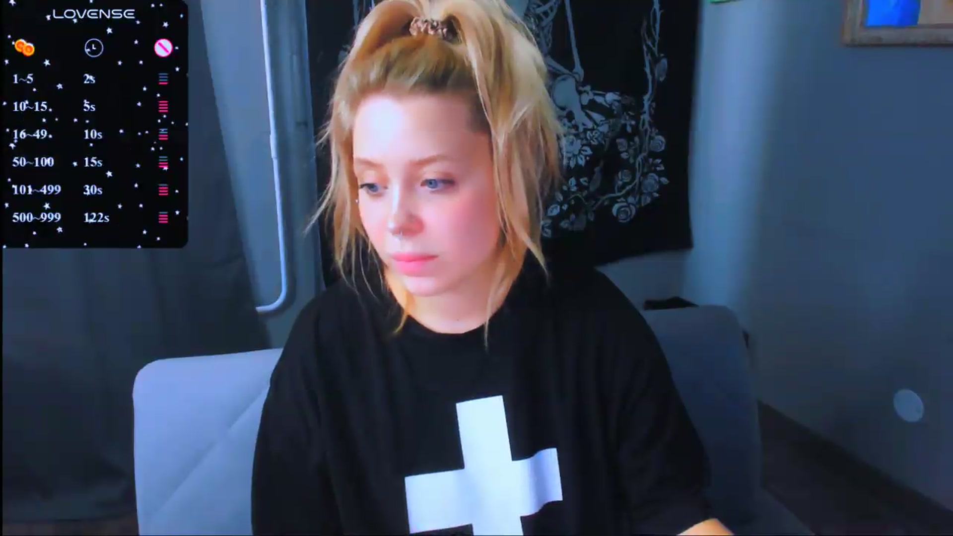 Gallery image thumbnail from MonaLauu's myfreecams stream on, 08/07/2026, 11:34 image 8 of 20