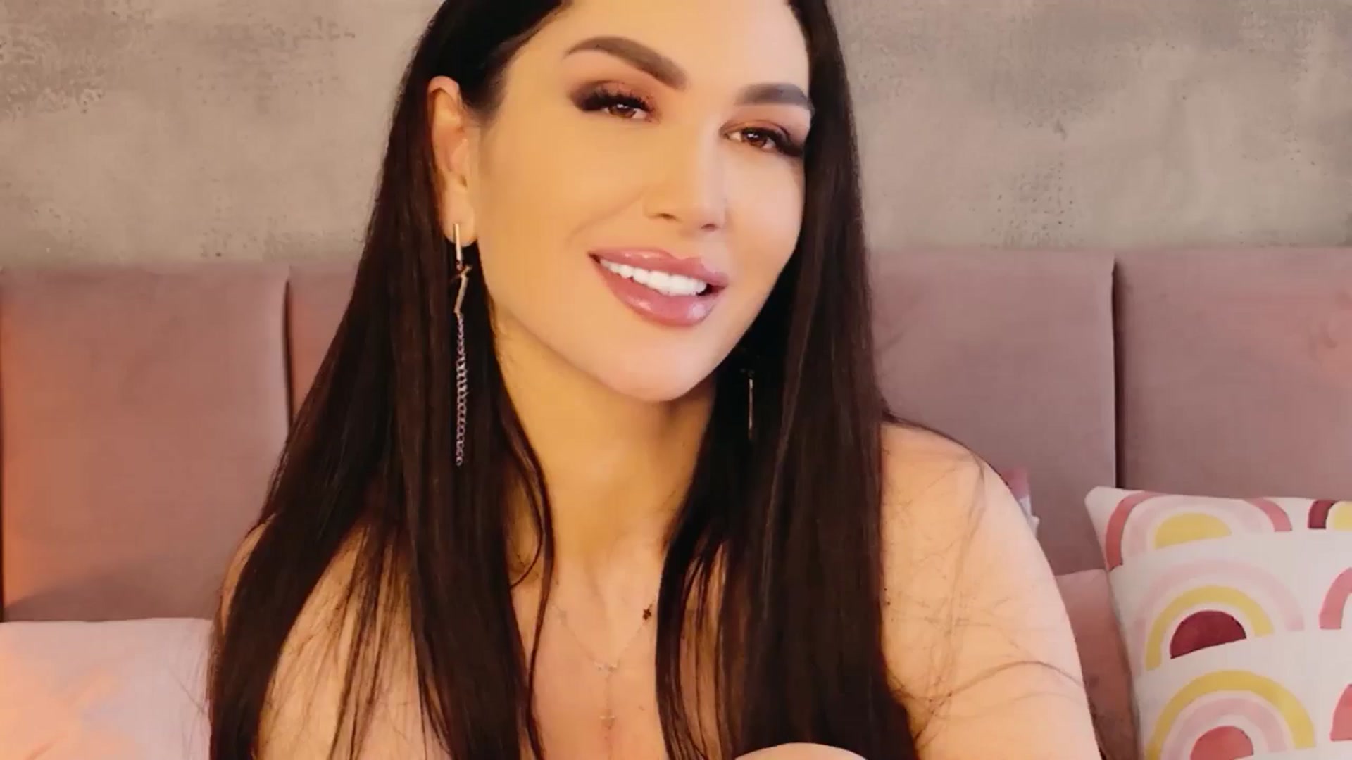 Gallery image thumbnail from Monalise's myfreecams stream on, 02/28/2026, 14:25 image 1 of 20