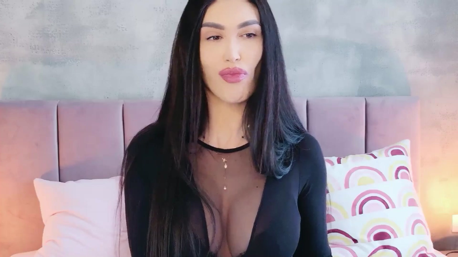 Gallery image thumbnail from Monalise's myfreecams stream on, 03/08/2026, 14:15 image 2 of 20