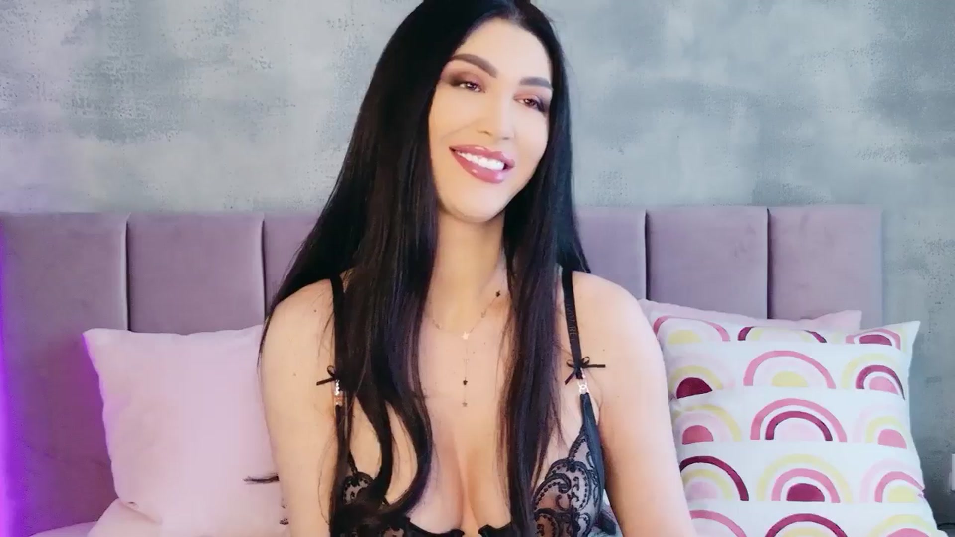Gallery image thumbnail from Monalise's myfreecams stream on, 03/14/2026, 15:03 image 9 of 20