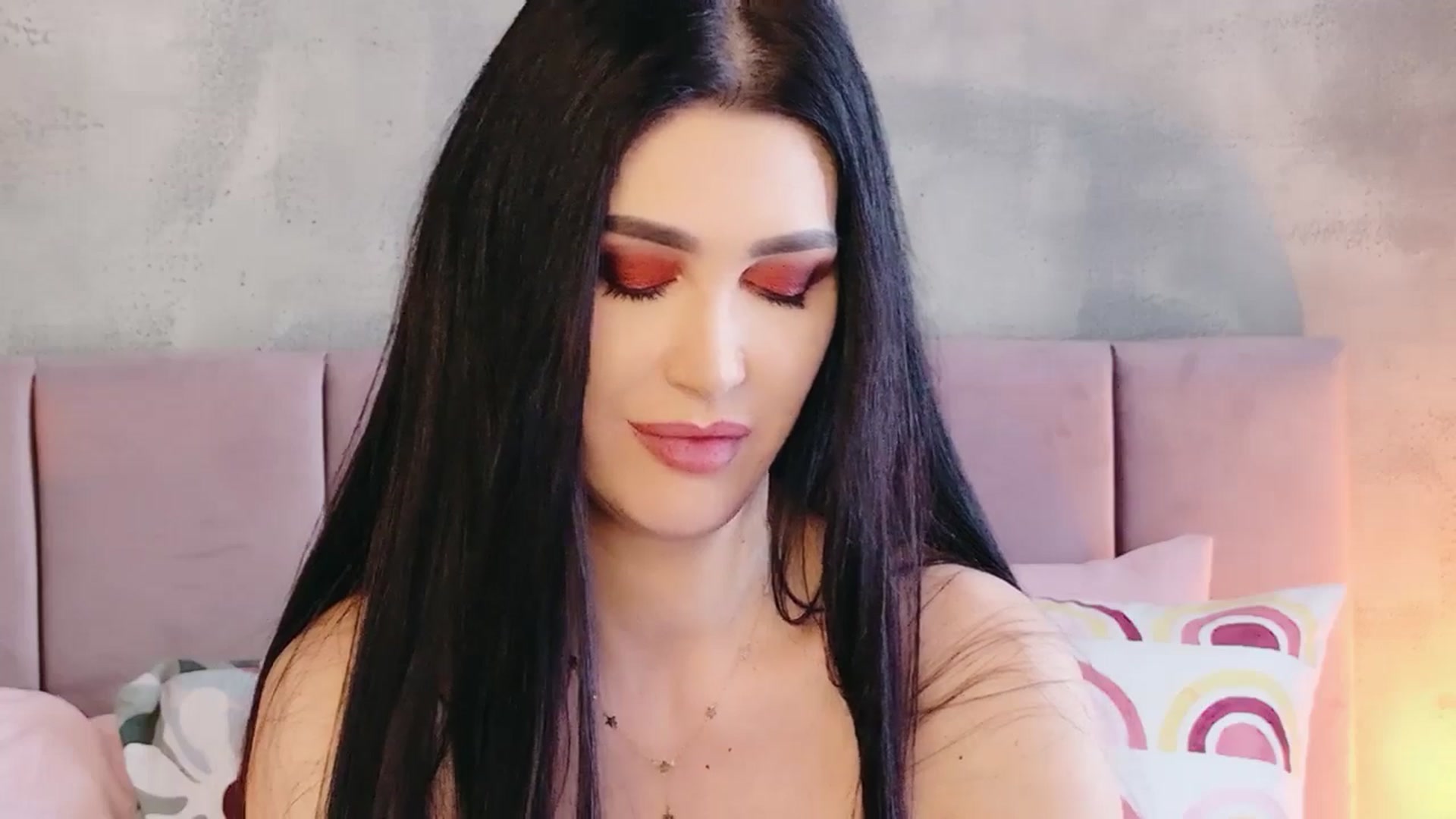 Gallery image thumbnail from Monalise's myfreecams stream on, 03/18/2026, 12:20 image 18 of 20