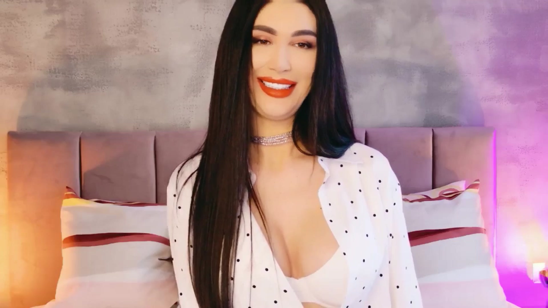 Gallery image thumbnail from Monalise's myfreecams stream on, 03/22/2026, 13:57 image 9 of 20