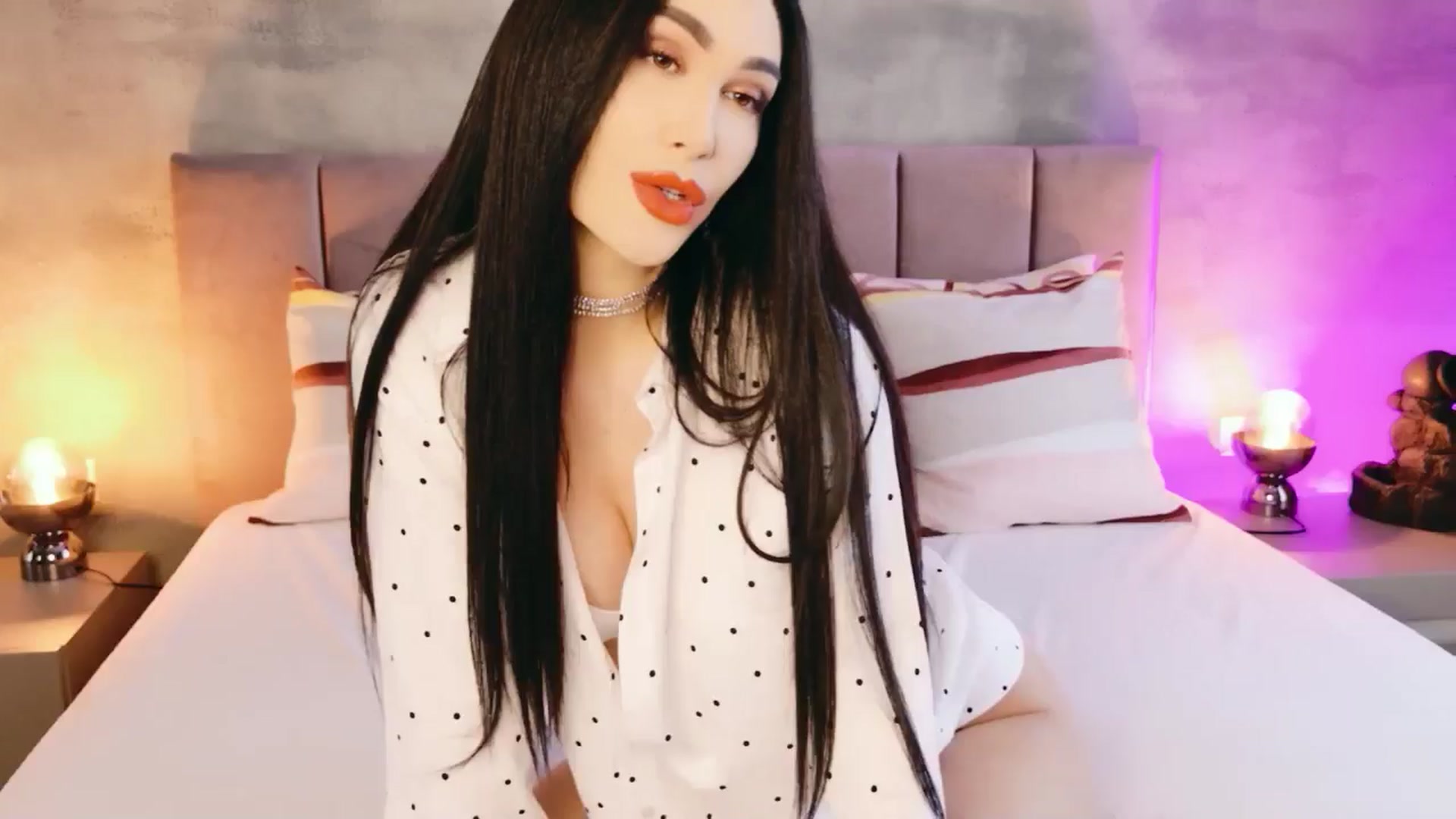 Gallery image thumbnail from Monalise's myfreecams stream on, 03/22/2026, 13:57 image 17 of 20
