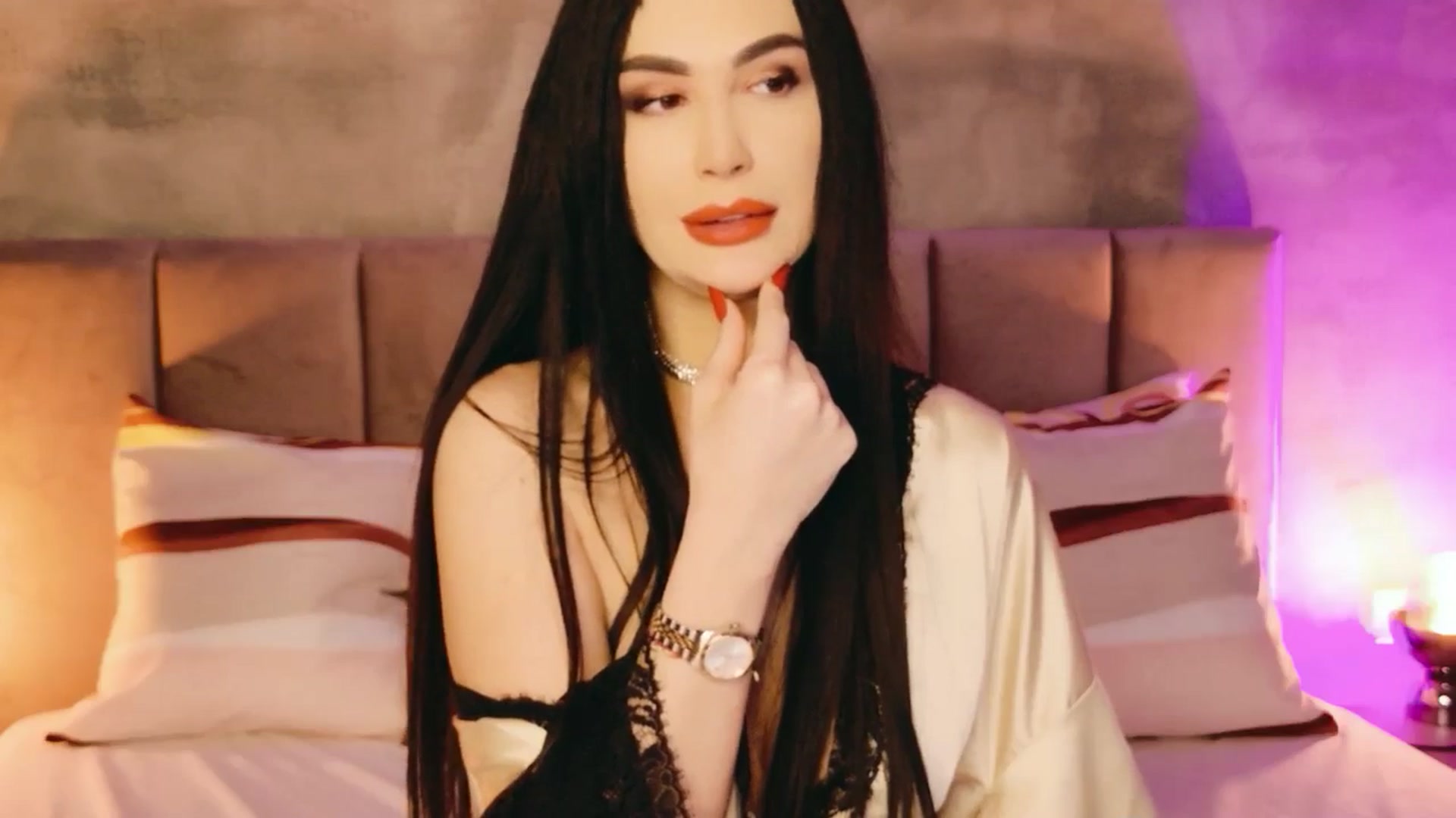 Gallery image thumbnail from Monalise's myfreecams stream on, 03/22/2026, 16:04 image 15 of 20