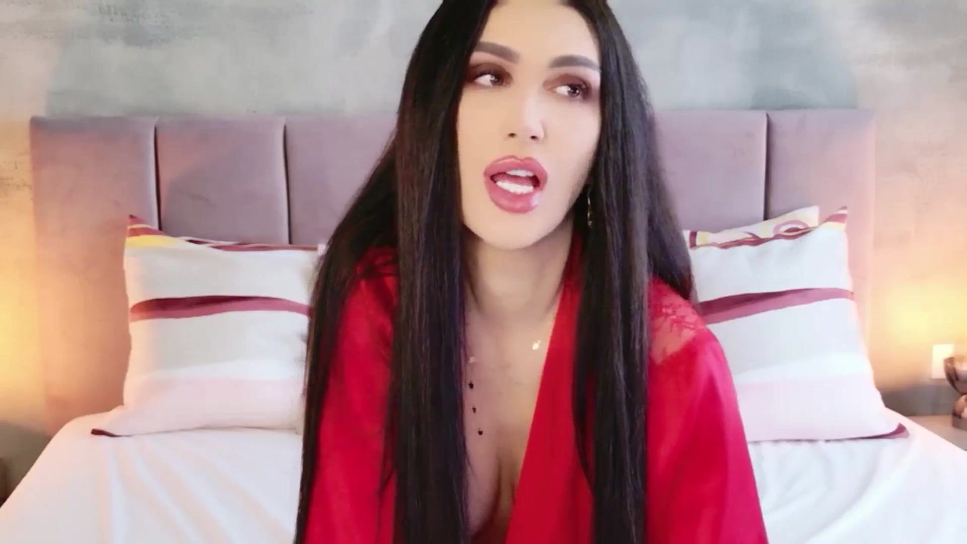 Gallery image thumbnail from Monalise's myfreecams stream on, 03/30/2026, 13:33 image 13 of 20