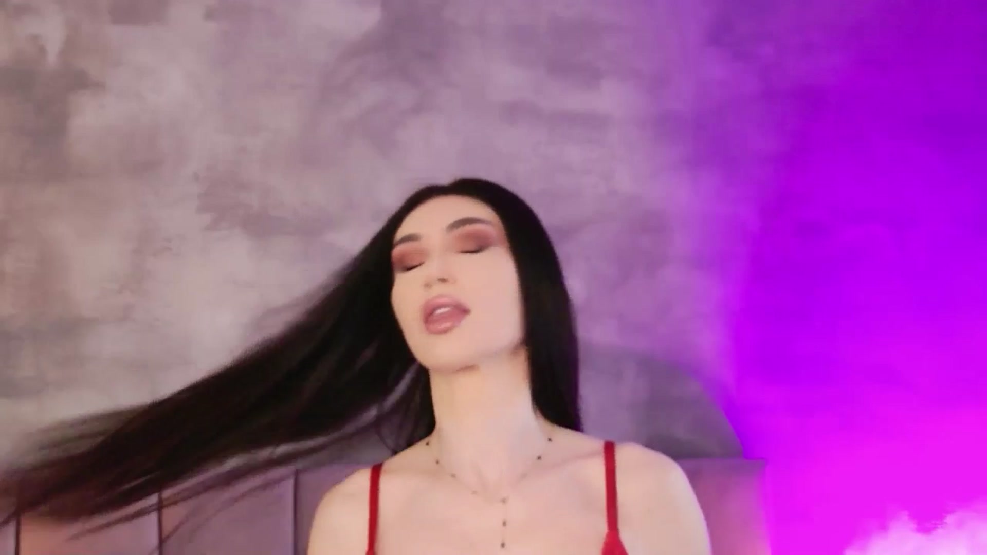 Gallery image thumbnail from Monalise's myfreecams stream on, 04/11/2026, 10:19 image 9 of 20