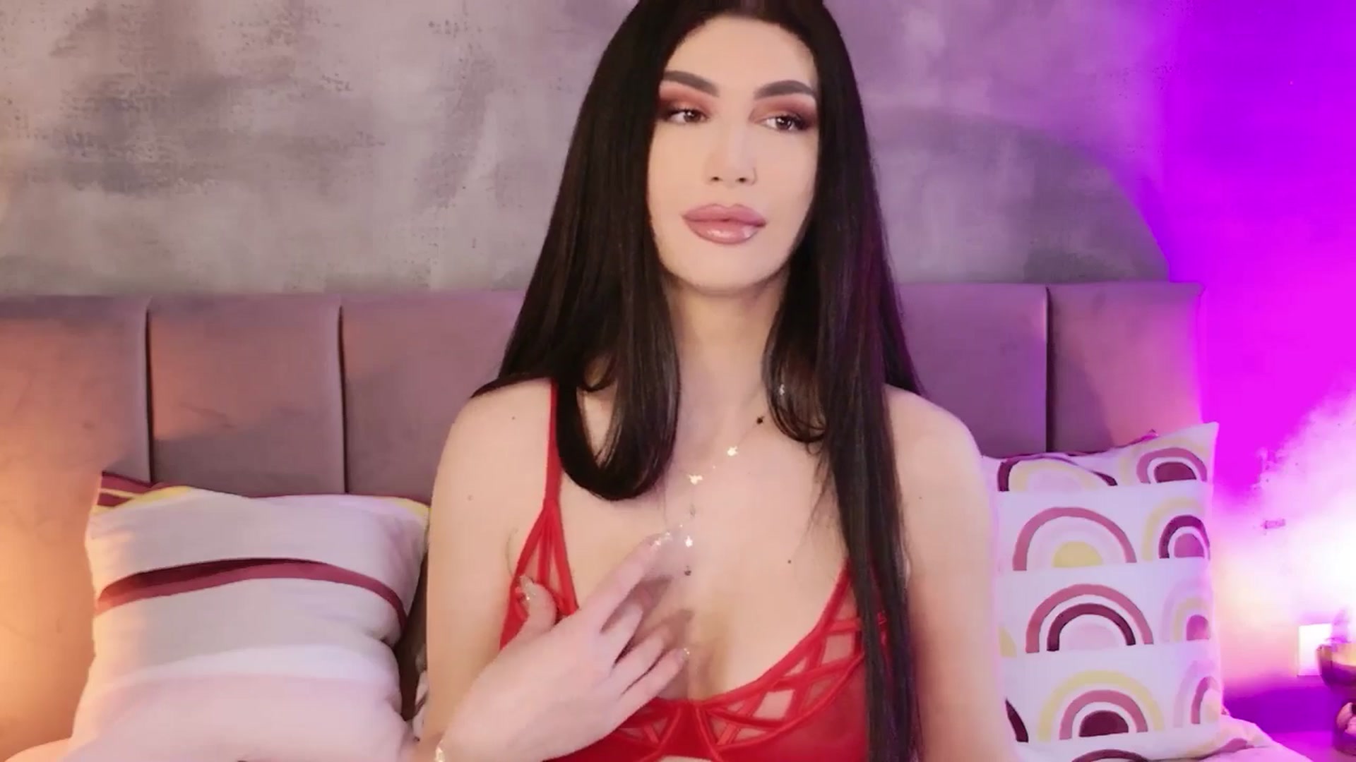 Gallery image thumbnail from Monalise's myfreecams stream on, 04/11/2026, 10:19 image 3 of 20