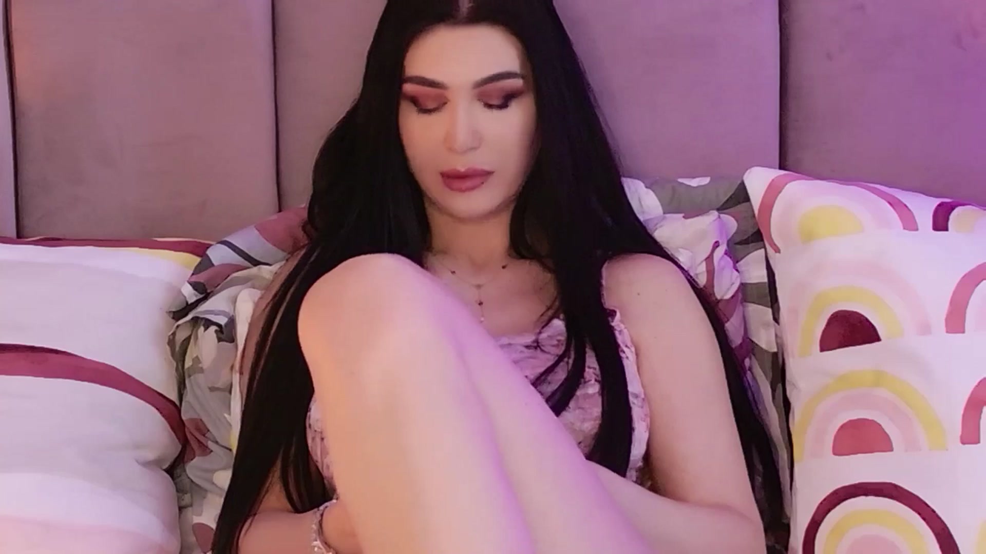 Gallery image thumbnail from Monalise's myfreecams stream on, 04/16/2026, 07:12 image 10 of 20