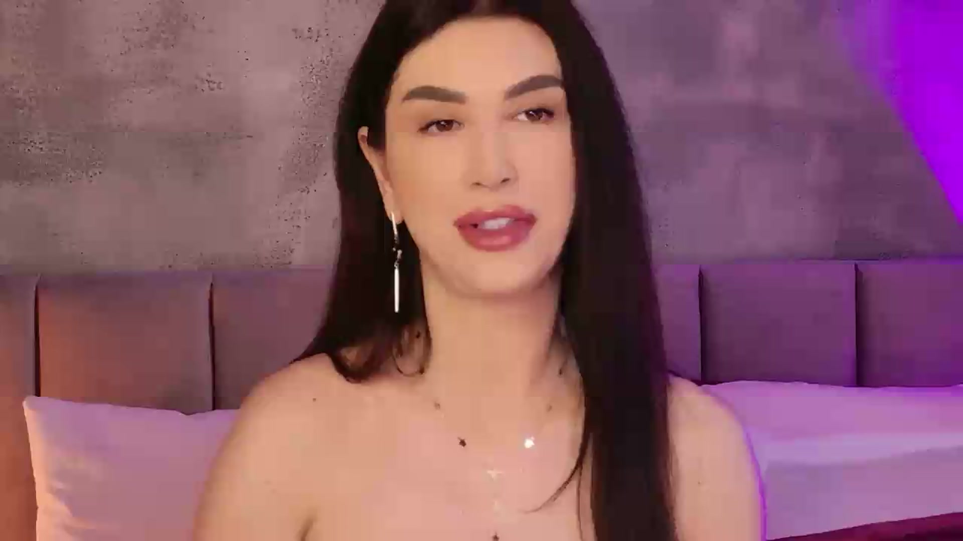 Gallery image thumbnail from Monalise's myfreecams stream on, 05/16/2026, 15:17 image 1 of 20