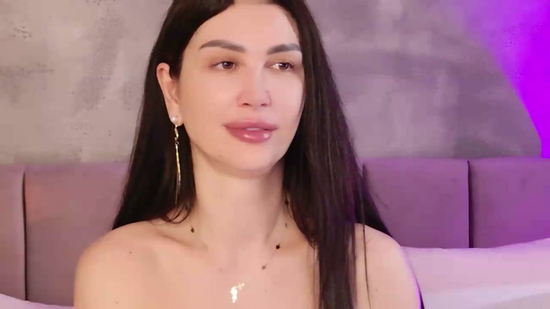 Gallery image thumbnail from Monalise's myfreecams stream on, 05/23/2026, 17:59 image 6 of 20
