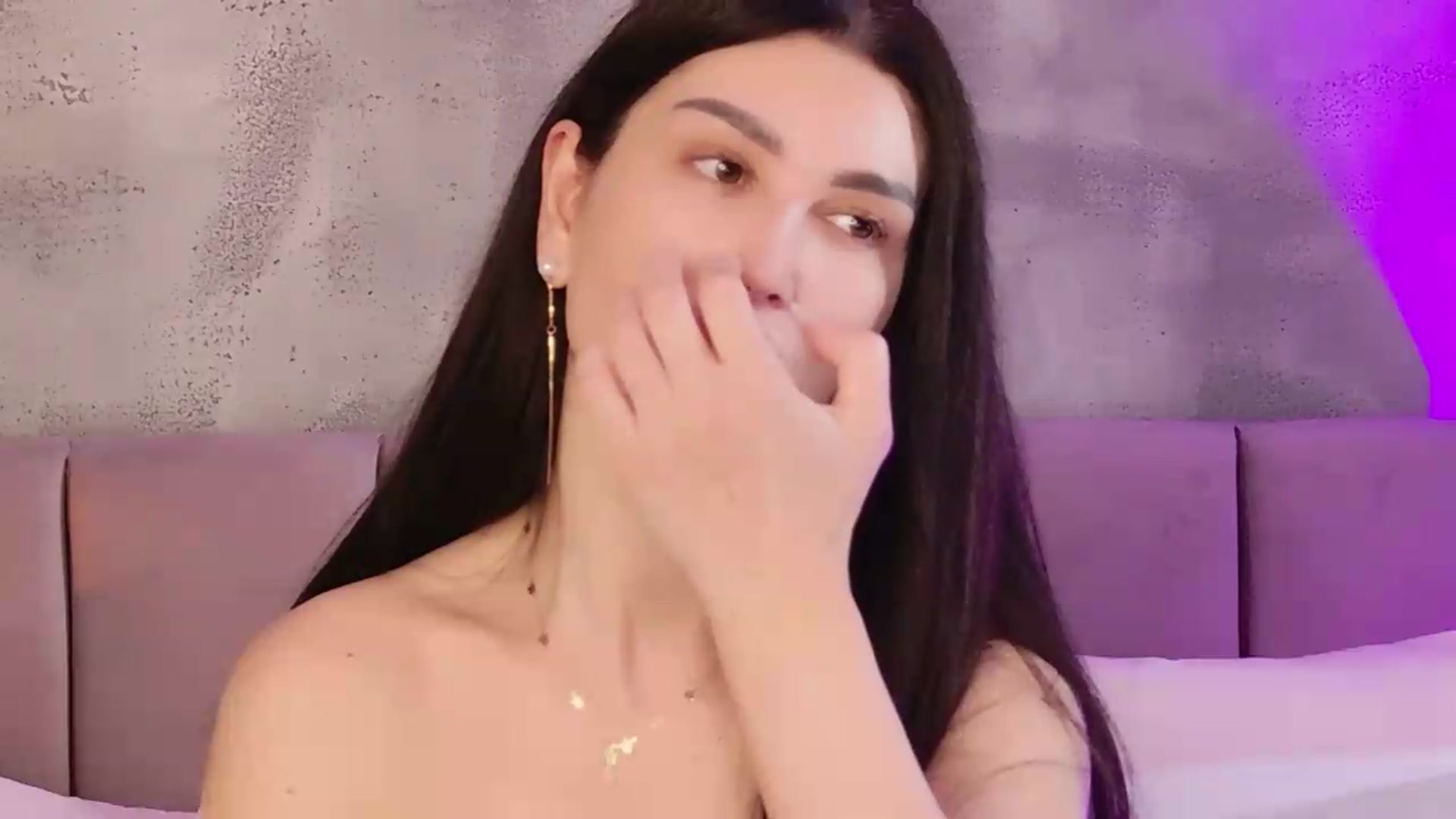 Gallery image thumbnail from Monalise's myfreecams stream on, 05/23/2026, 17:59 image 5 of 20