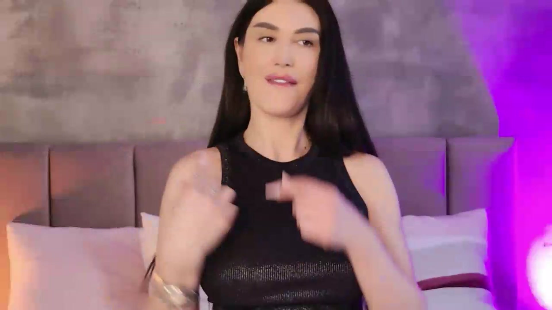 Gallery image thumbnail from Monalise's myfreecams stream on, 05/30/2026, 15:59 image 18 of 20