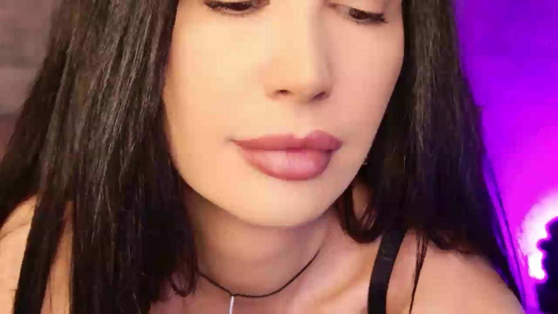 Gallery image thumbnail from Monalise's myfreecams stream on, 06/09/2026, 14:42 image 12 of 20