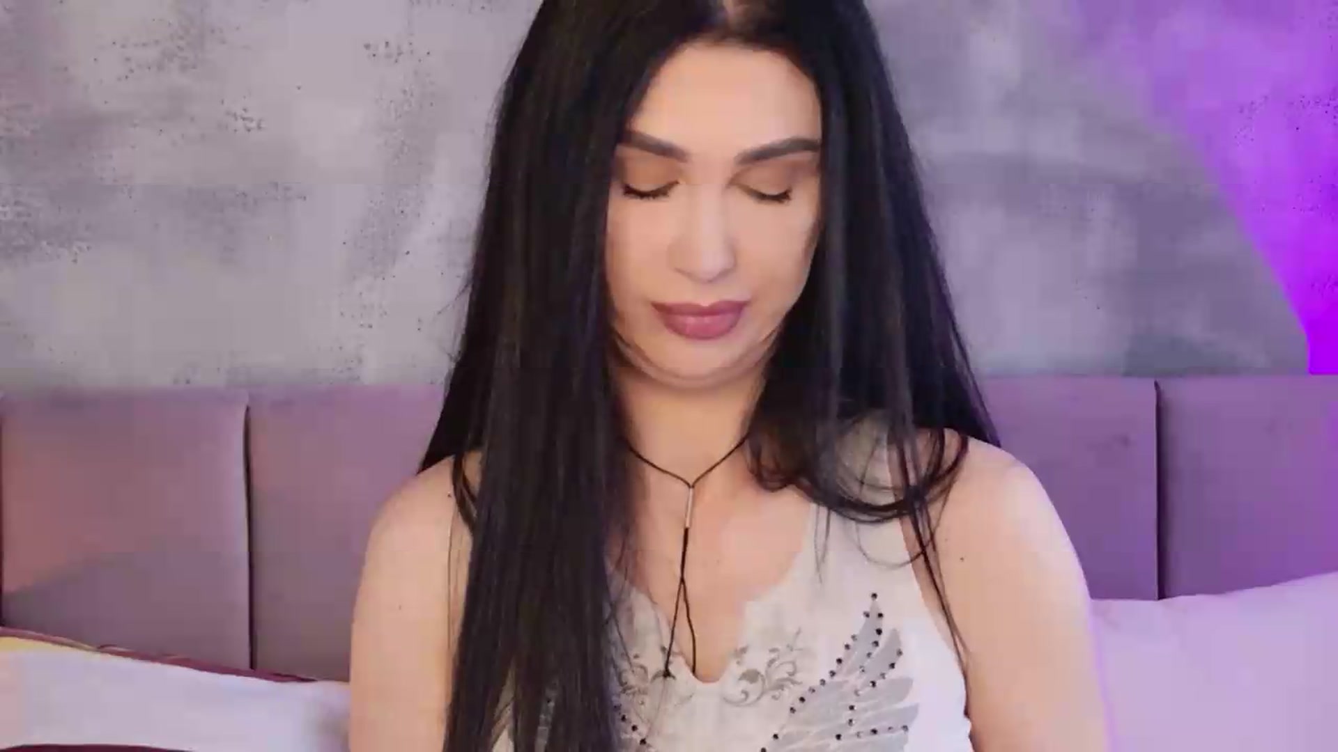 Gallery image thumbnail from Monalise's myfreecams stream on, 06/13/2026, 07:51 image 14 of 20