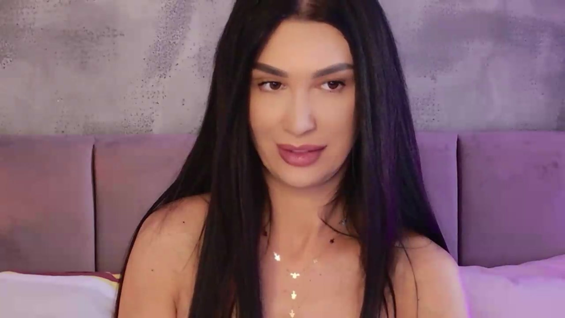 Gallery image thumbnail from Monalise's myfreecams stream on, 06/24/2026, 12:41 image 10 of 20