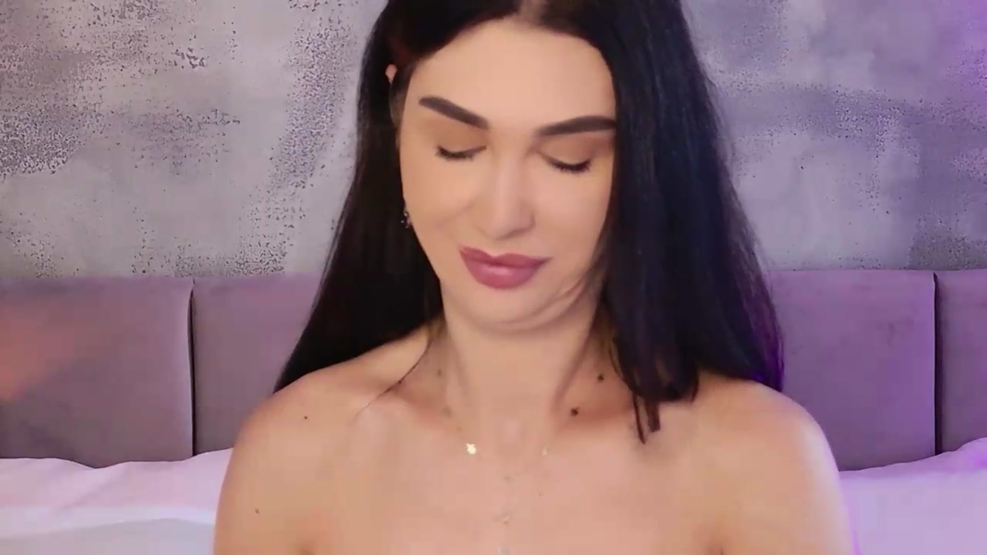 Gallery image thumbnail from Monalise's myfreecams stream on, 06/26/2026, 06:48 image 16 of 20