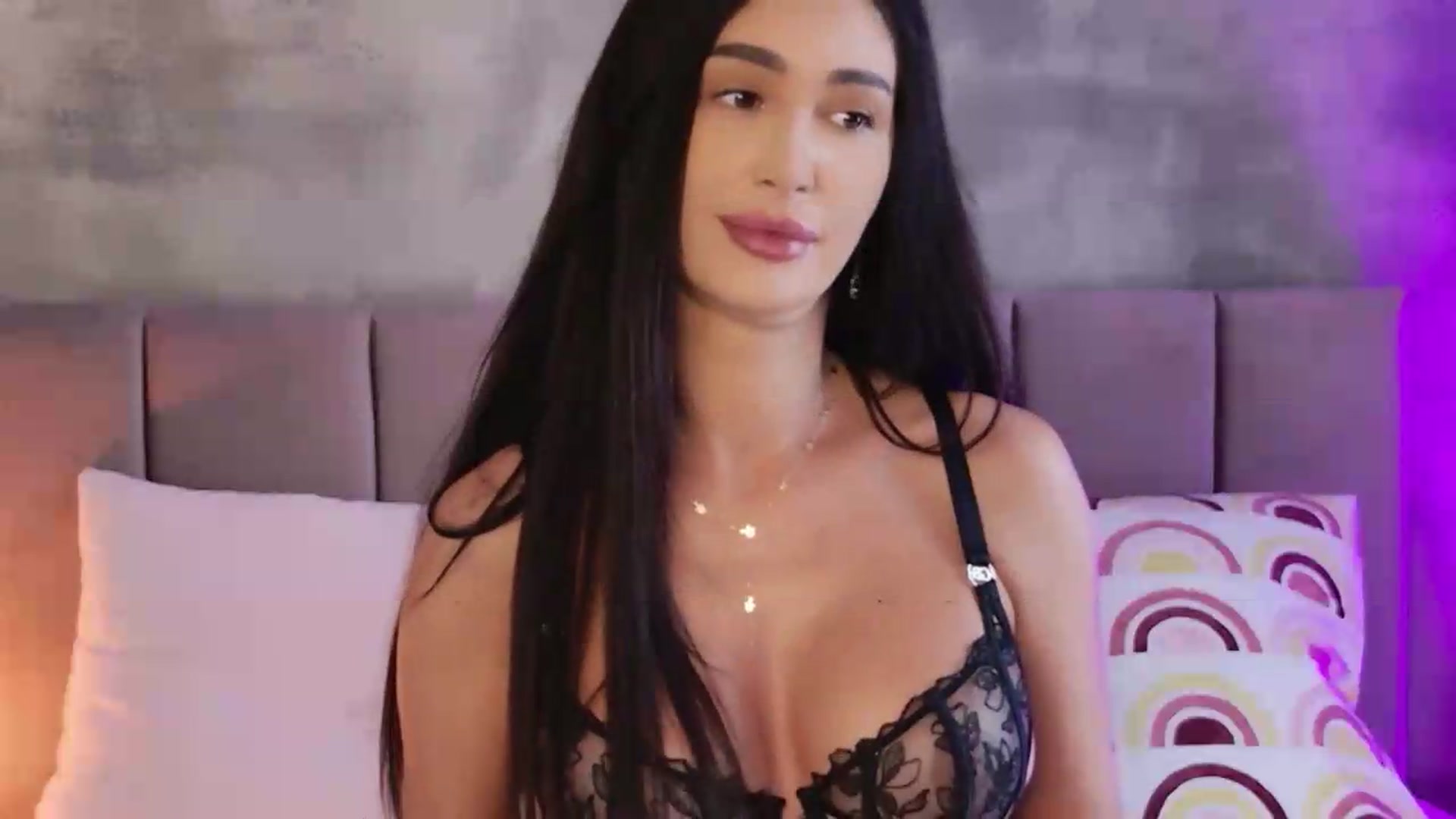 Gallery image thumbnail from Monalise's myfreecams stream on, 07/08/2026, 13:02 image 5 of 20