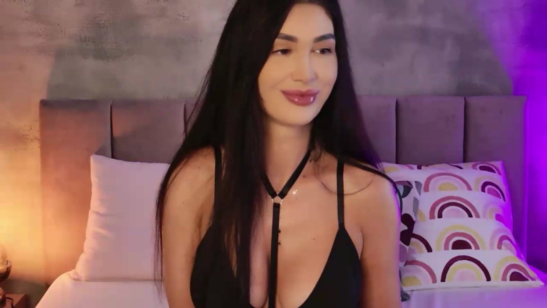 Gallery image thumbnail from Monalise's myfreecams stream on, 07/09/2026, 15:26 image 2 of 20
