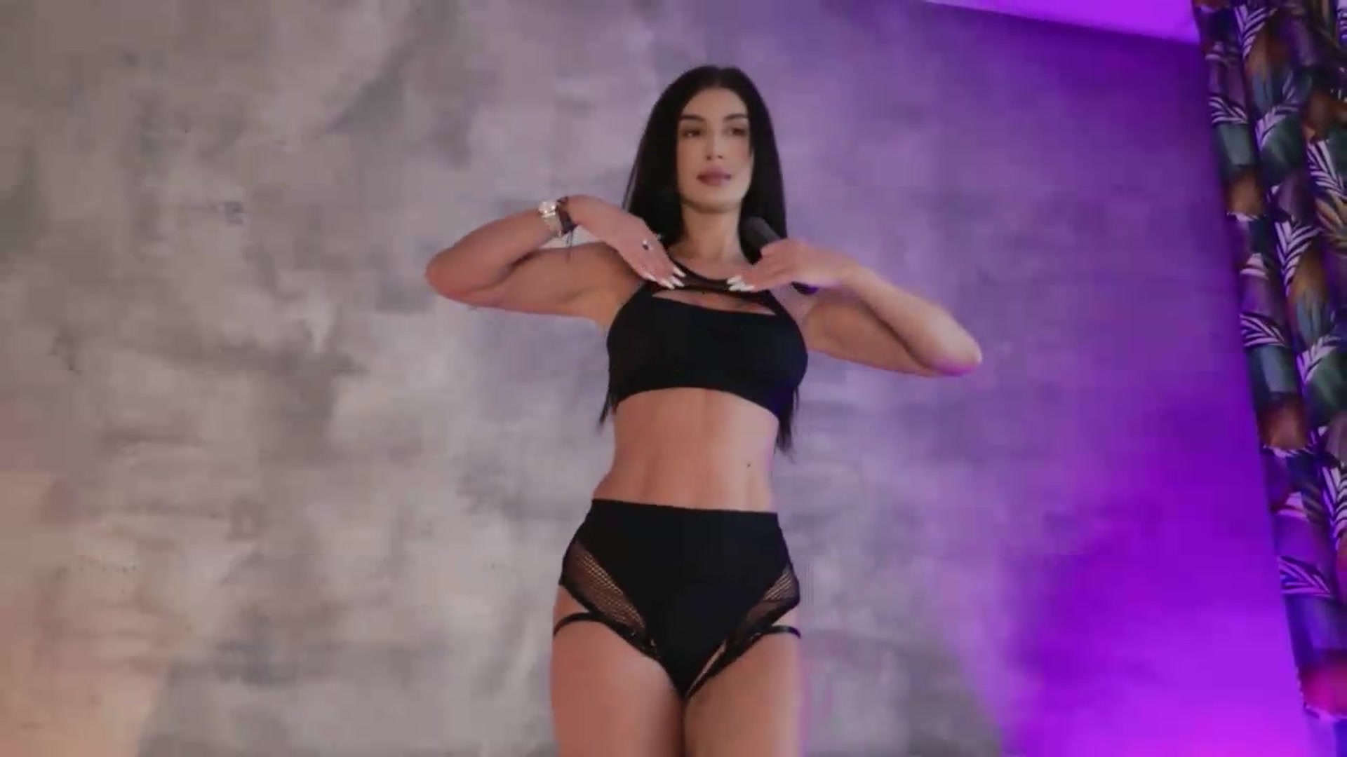 Gallery image thumbnail from Monalise's myfreecams stream on, 07/10/2026, 15:18 image 3 of 20