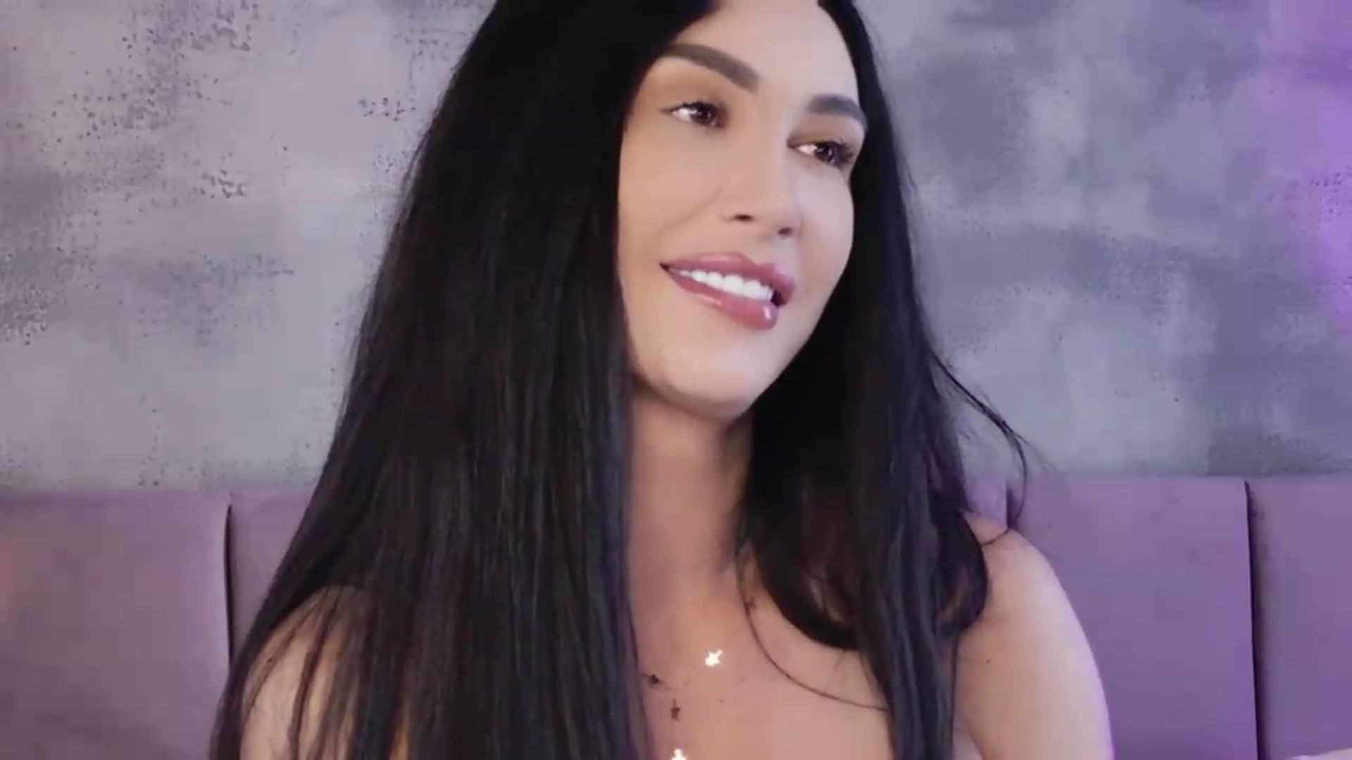 Gallery image thumbnail from Monalise's myfreecams stream on, 07/26/2026, 14:23 image 9 of 20