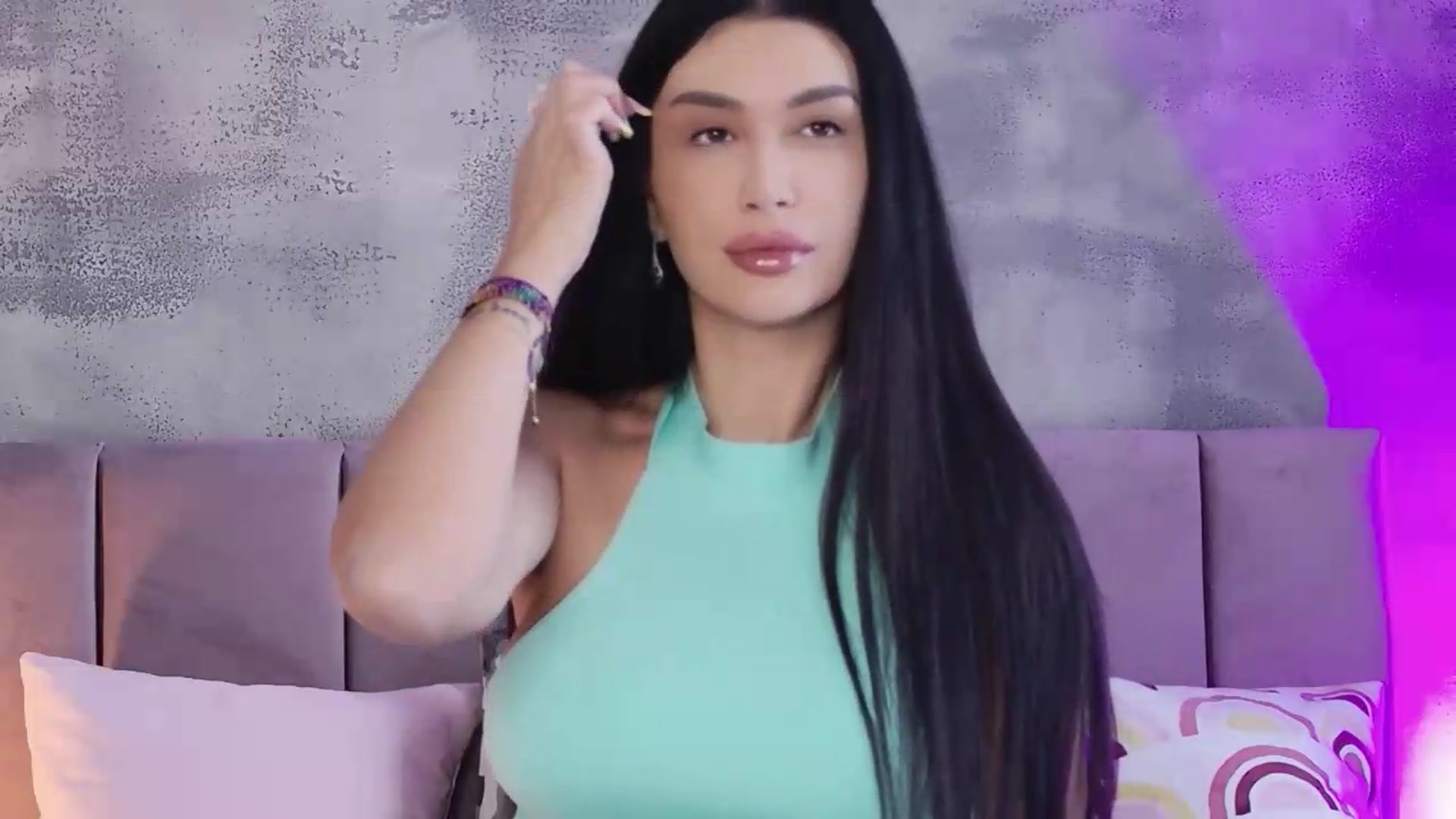 Gallery image thumbnail from Monalise's myfreecams stream on, 07/30/2026, 11:04 image 3 of 20