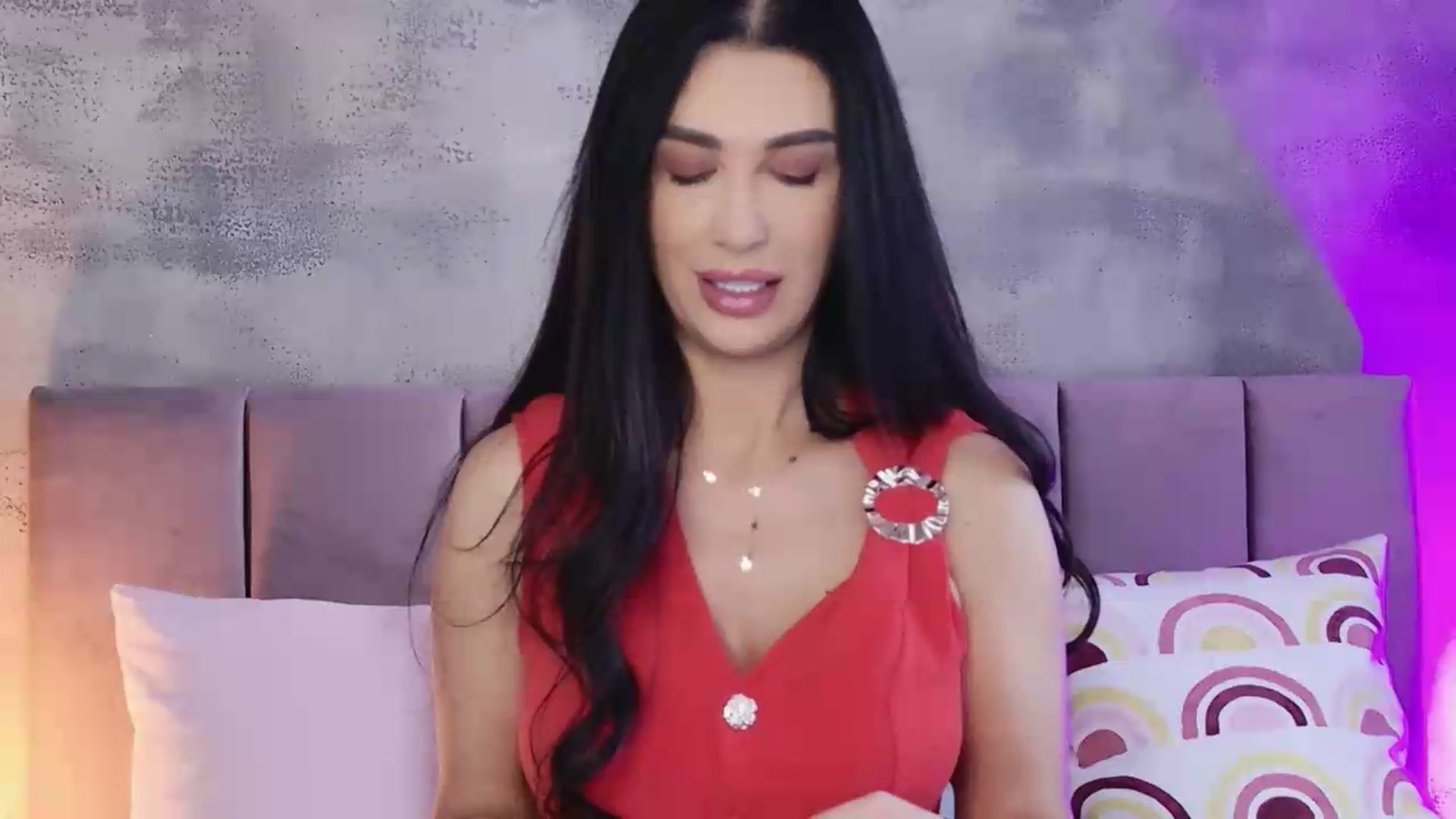 Gallery image thumbnail from Monalise's myfreecams stream on, 07/31/2026, 12:32 image 9 of 20