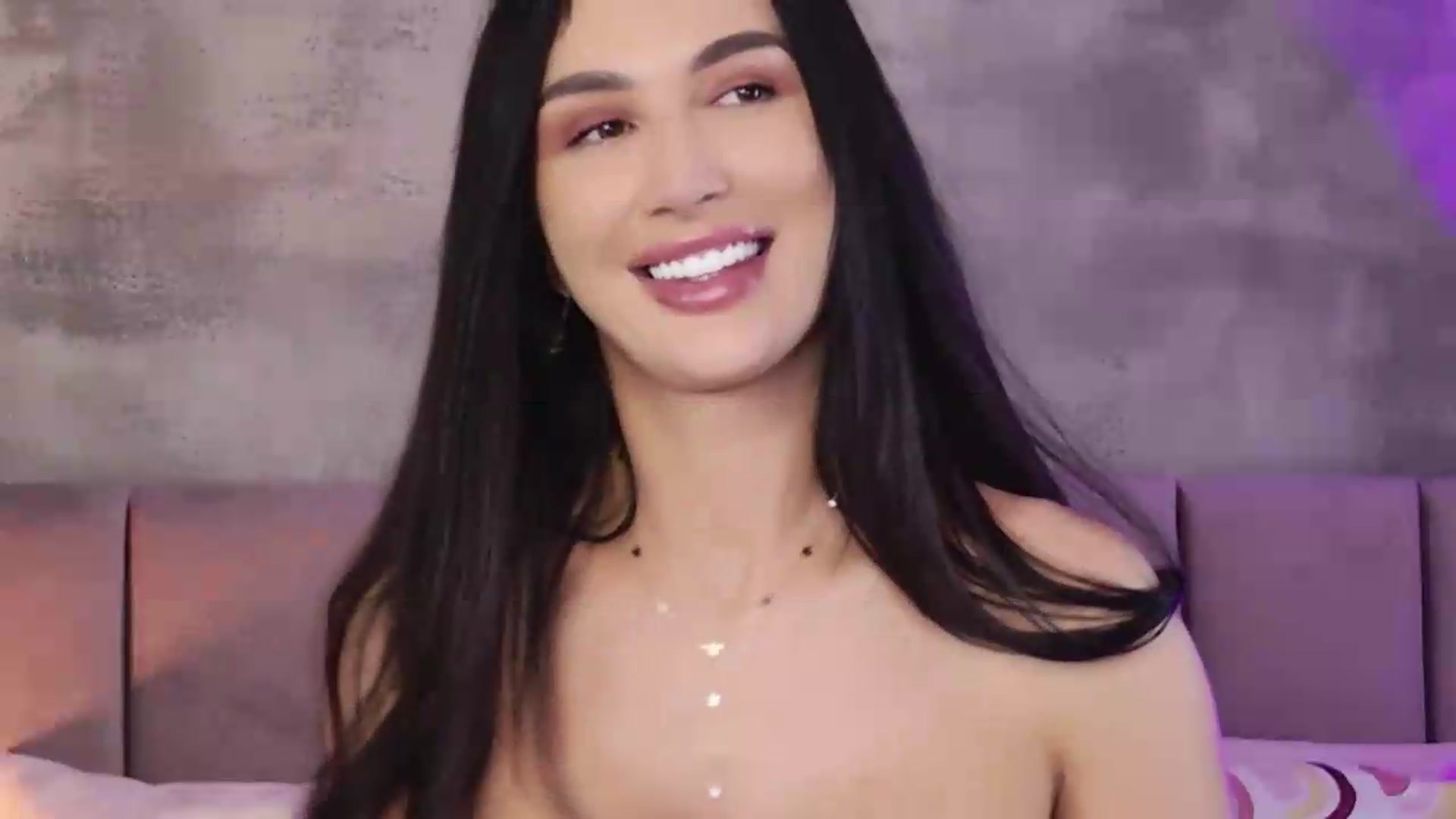 Gallery image thumbnail from Monalise's myfreecams stream on, 08/01/2026, 16:02 image 20 of 20