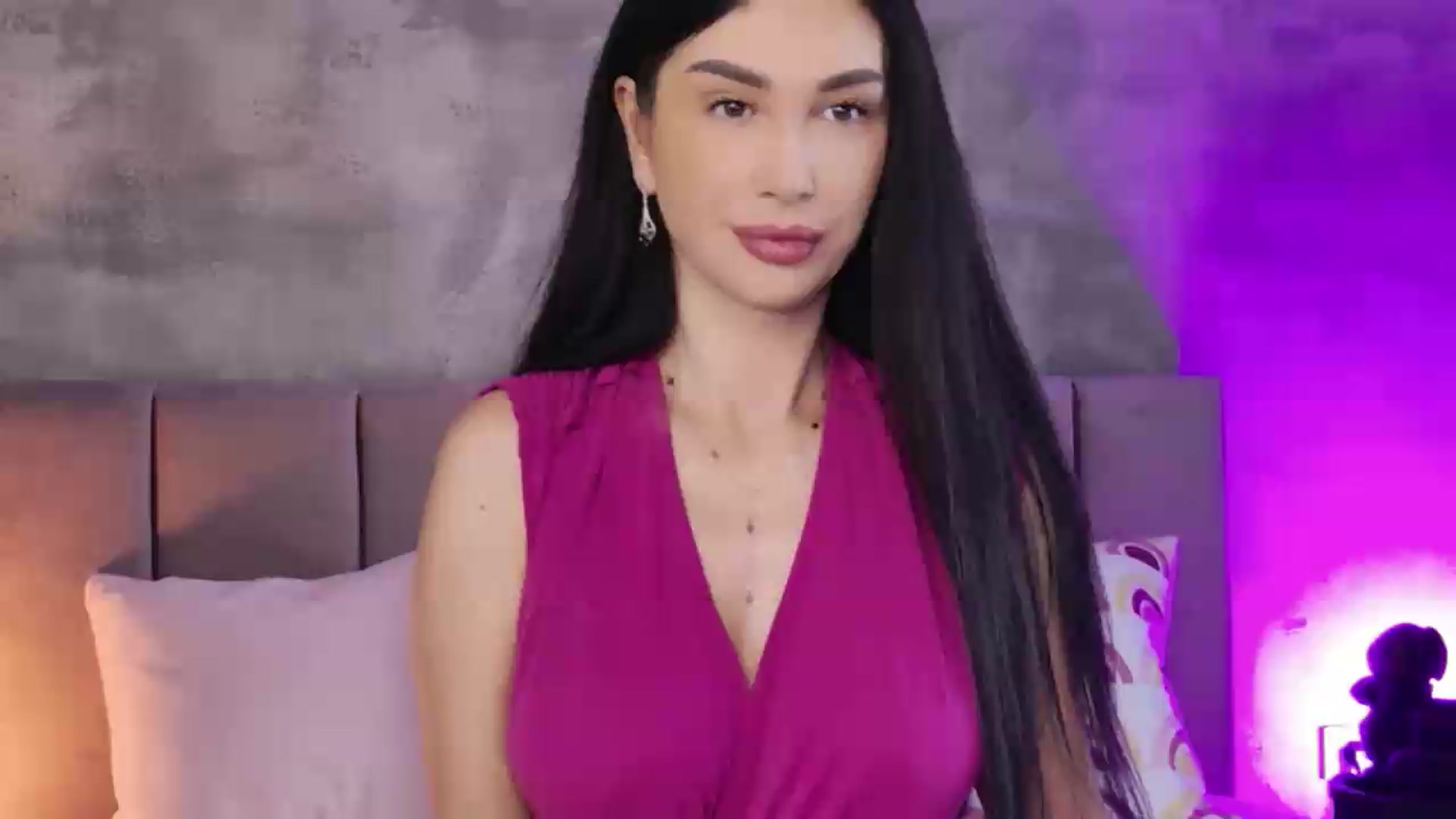 Gallery image thumbnail from Monalise's myfreecams stream on, 08/06/2026, 09:58 image 1 of 20