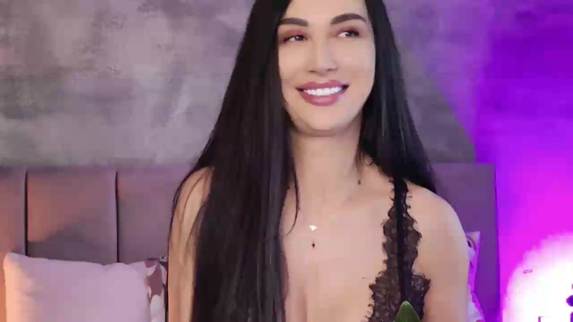 Gallery image thumbnail from Monalise's myfreecams stream on, 08/07/2026, 15:22 image 20 of 20