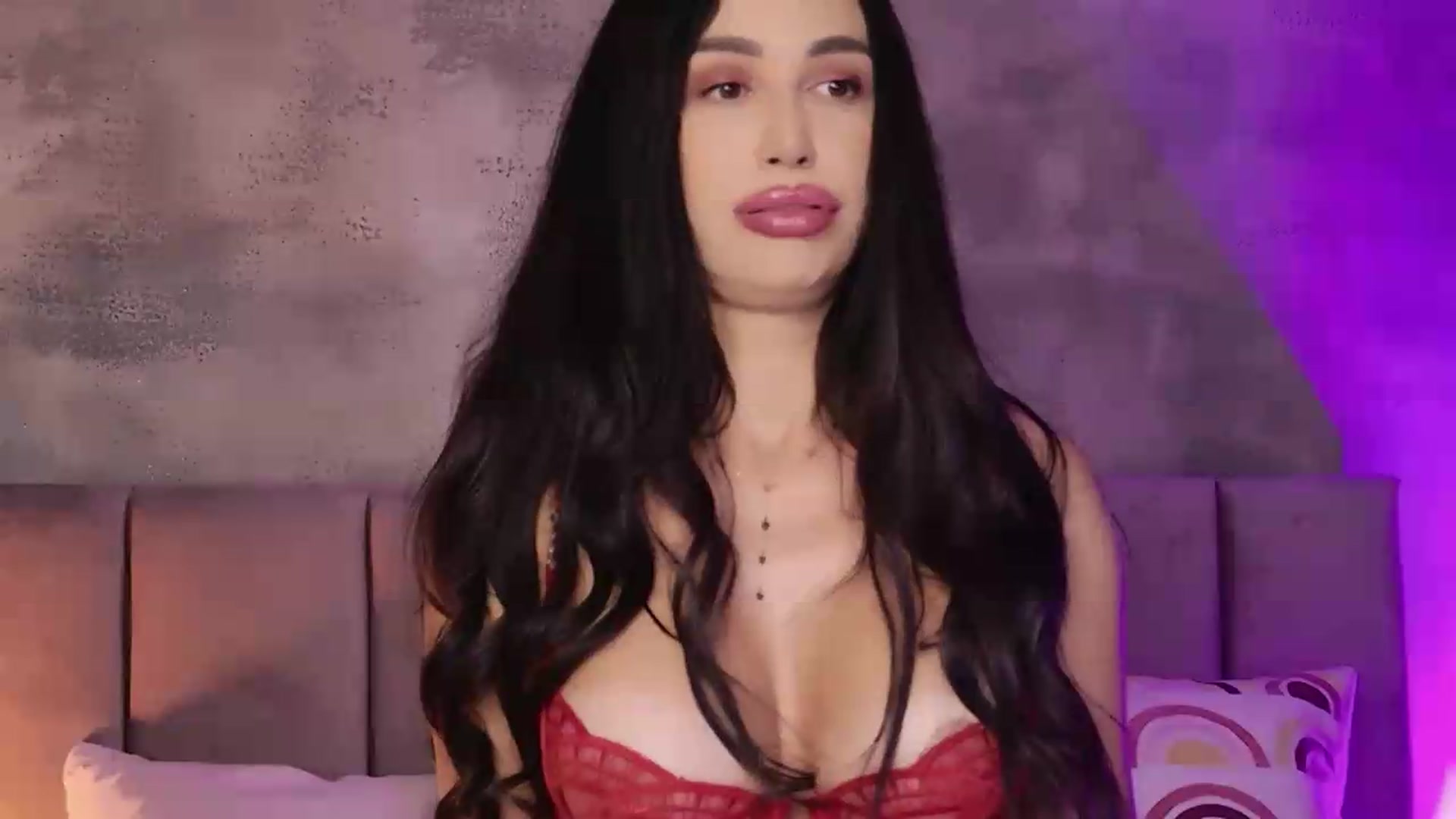Gallery image thumbnail from Monalise's myfreecams stream on, 08/09/2026, 17:40 image 18 of 20