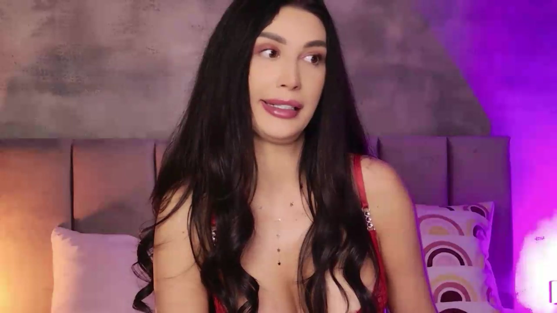 Gallery image thumbnail from Monalise's myfreecams stream on, 08/09/2026, 18:16 image 15 of 20