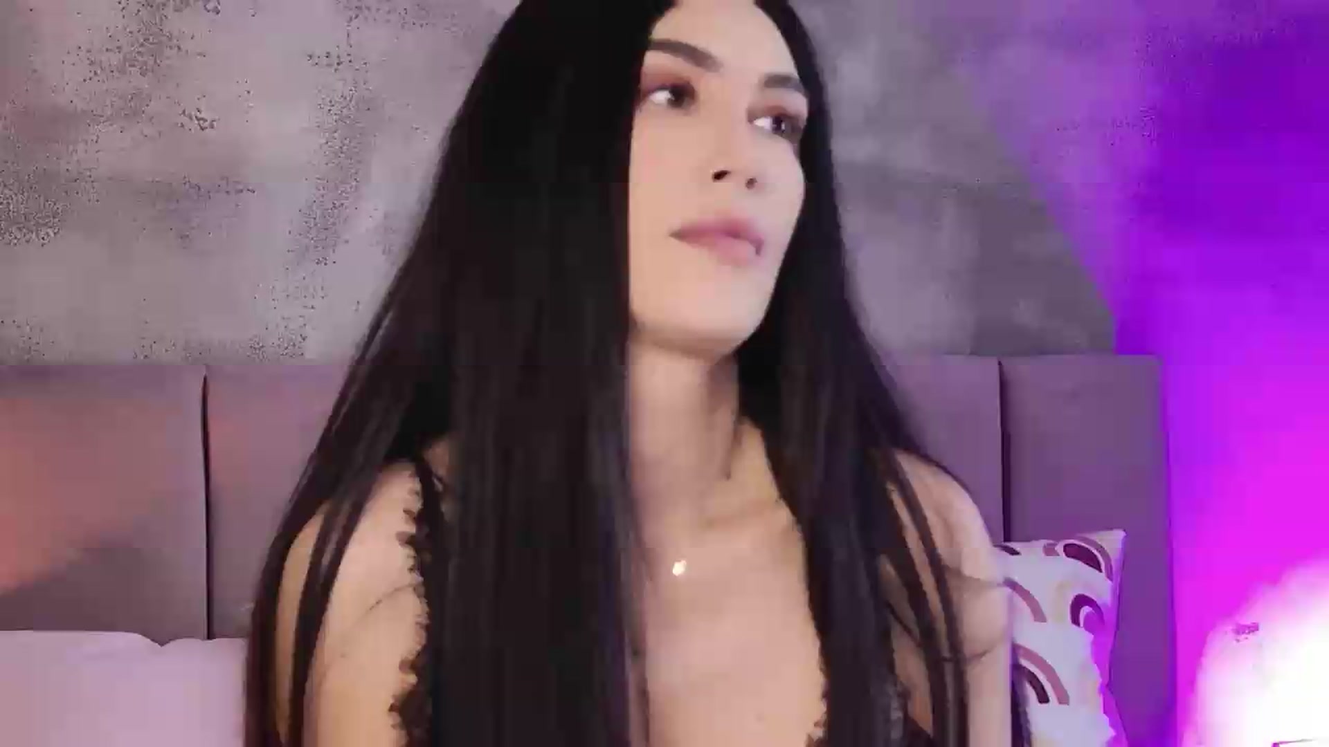 Gallery image thumbnail from Monalise's myfreecams stream on, 08/12/2026, 12:38 image 1 of 20